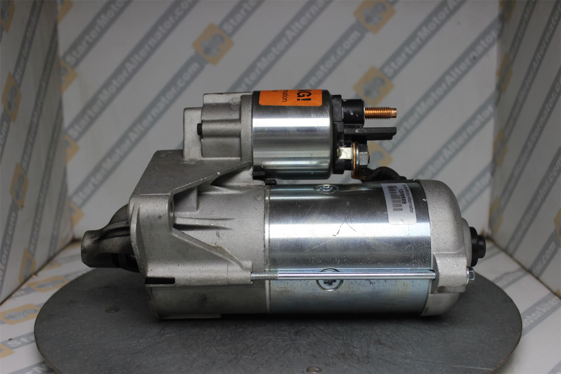 XIY2526 Starter Motor For Mercedes Benz / Nissan / Opel / Renault / Vauxhall