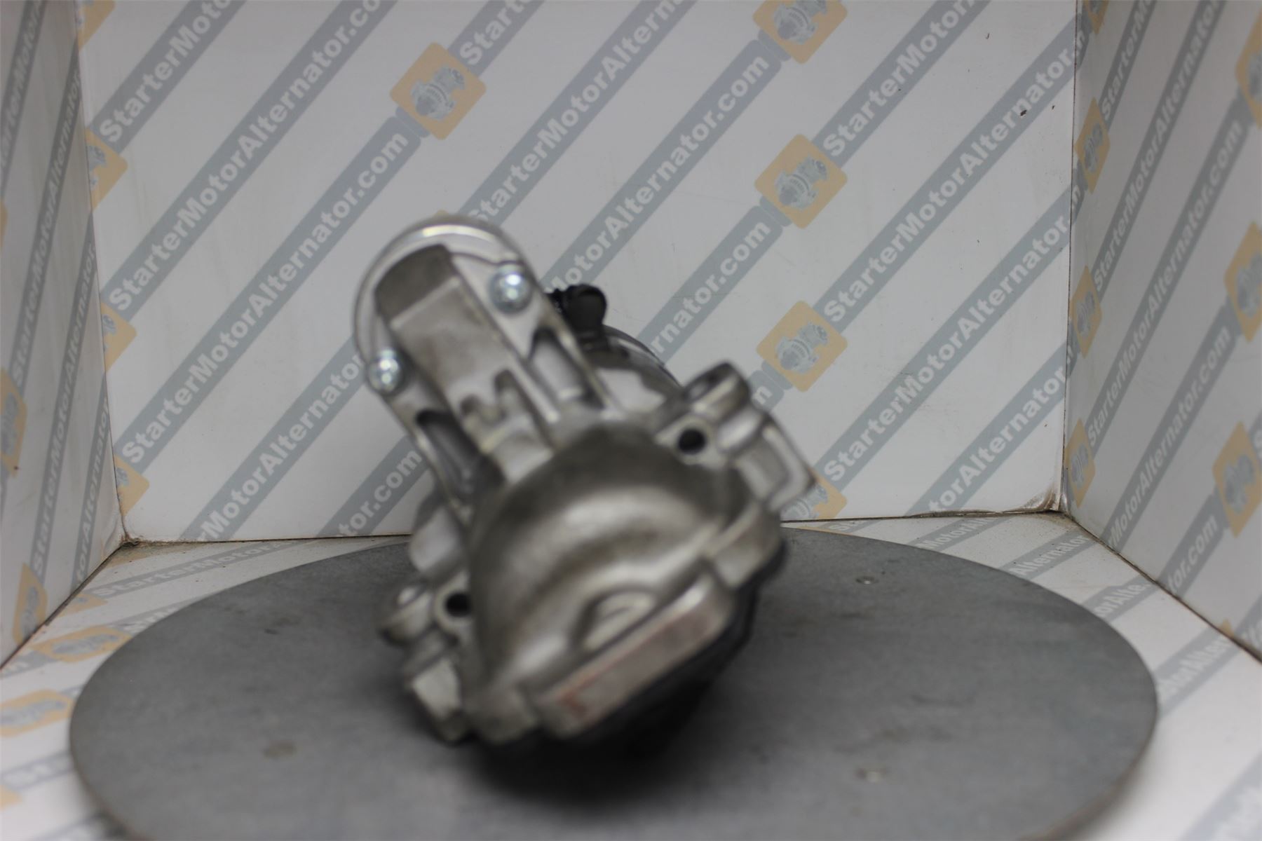 XIY3830 Starter Motor For Ford