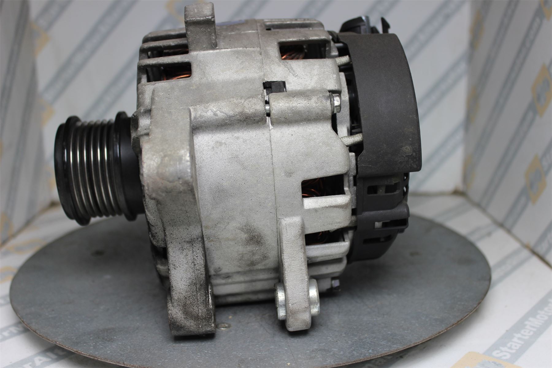 XIG1578 Alternator For Ford