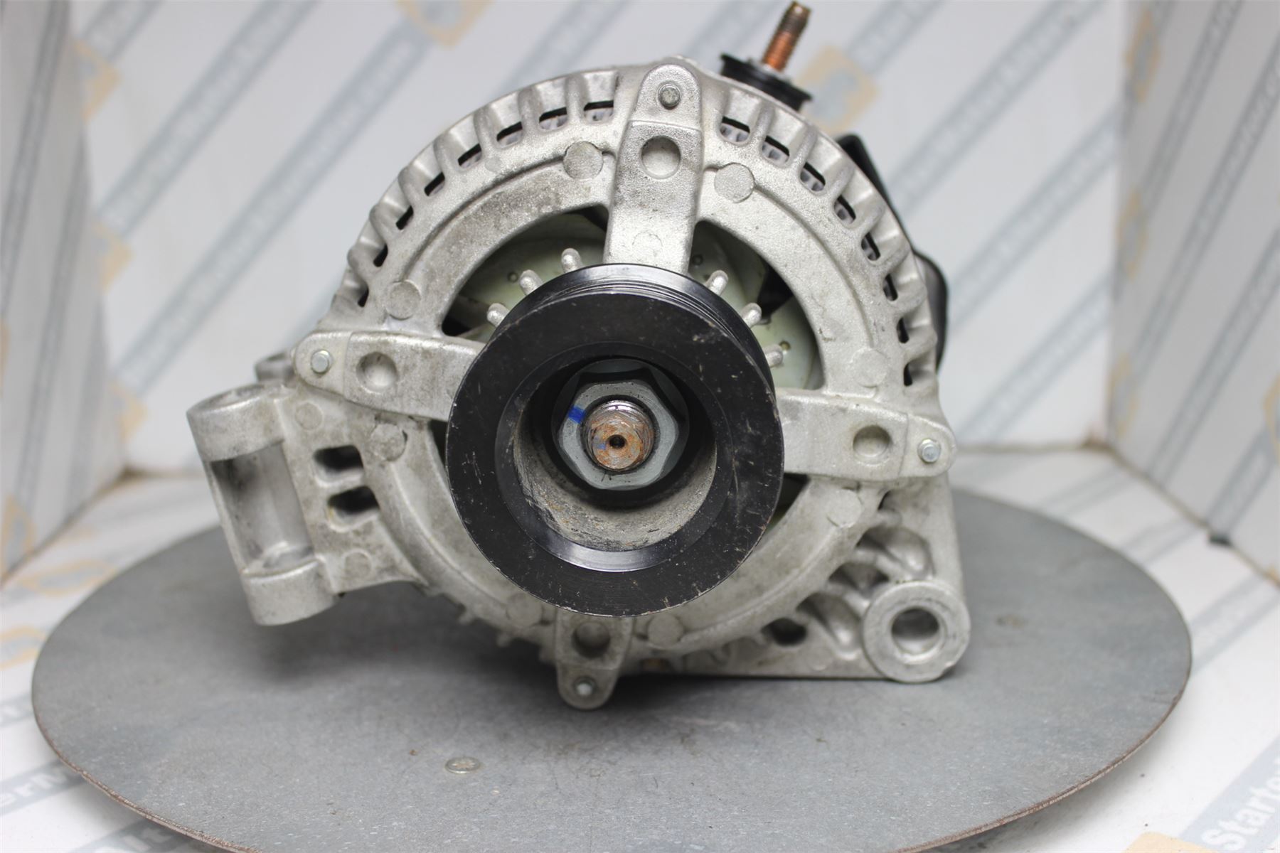 XIK3266 Alternator For Land Rover