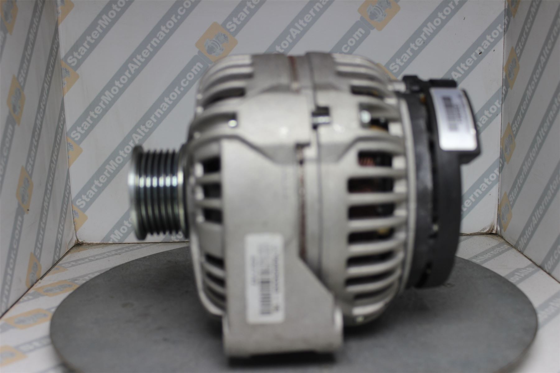 XIC1776 Alternator For Mercedes Benz