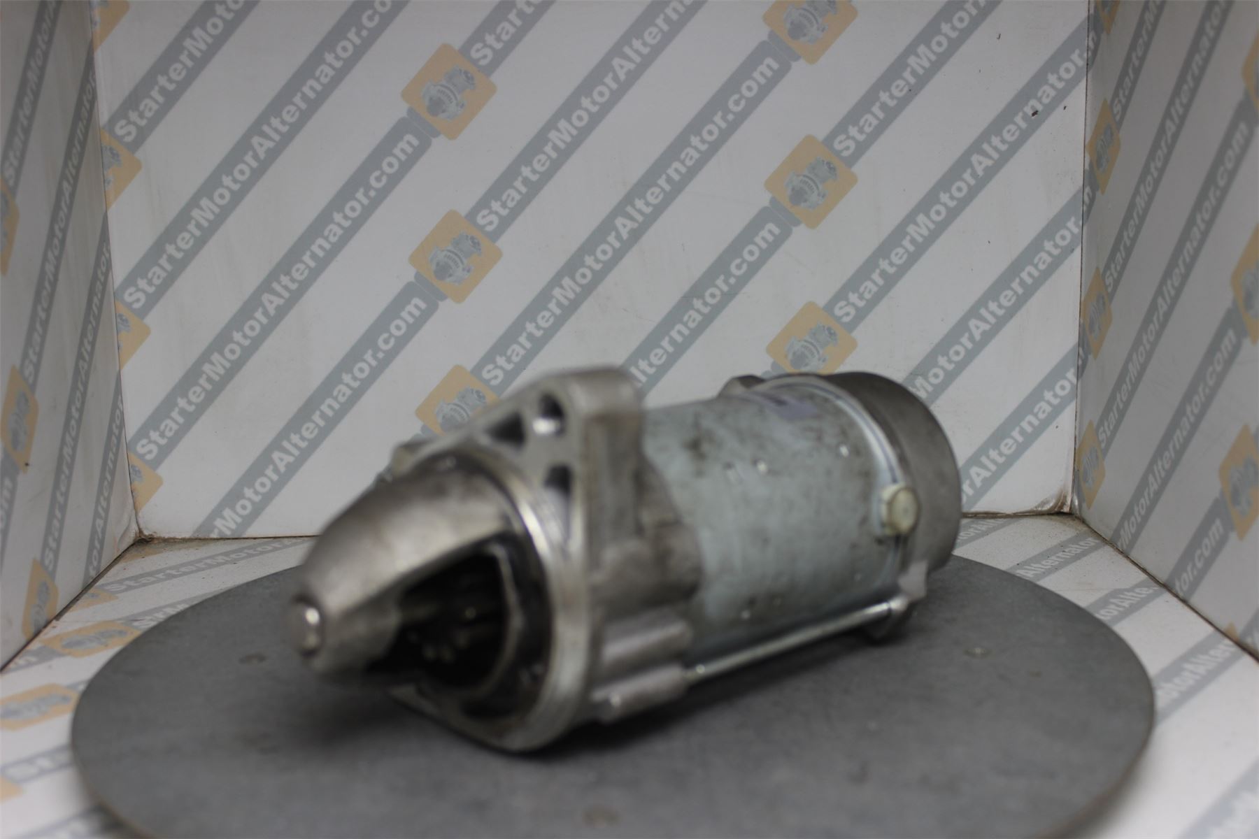 XIY2487 Starter Motor For Mercedes Benz