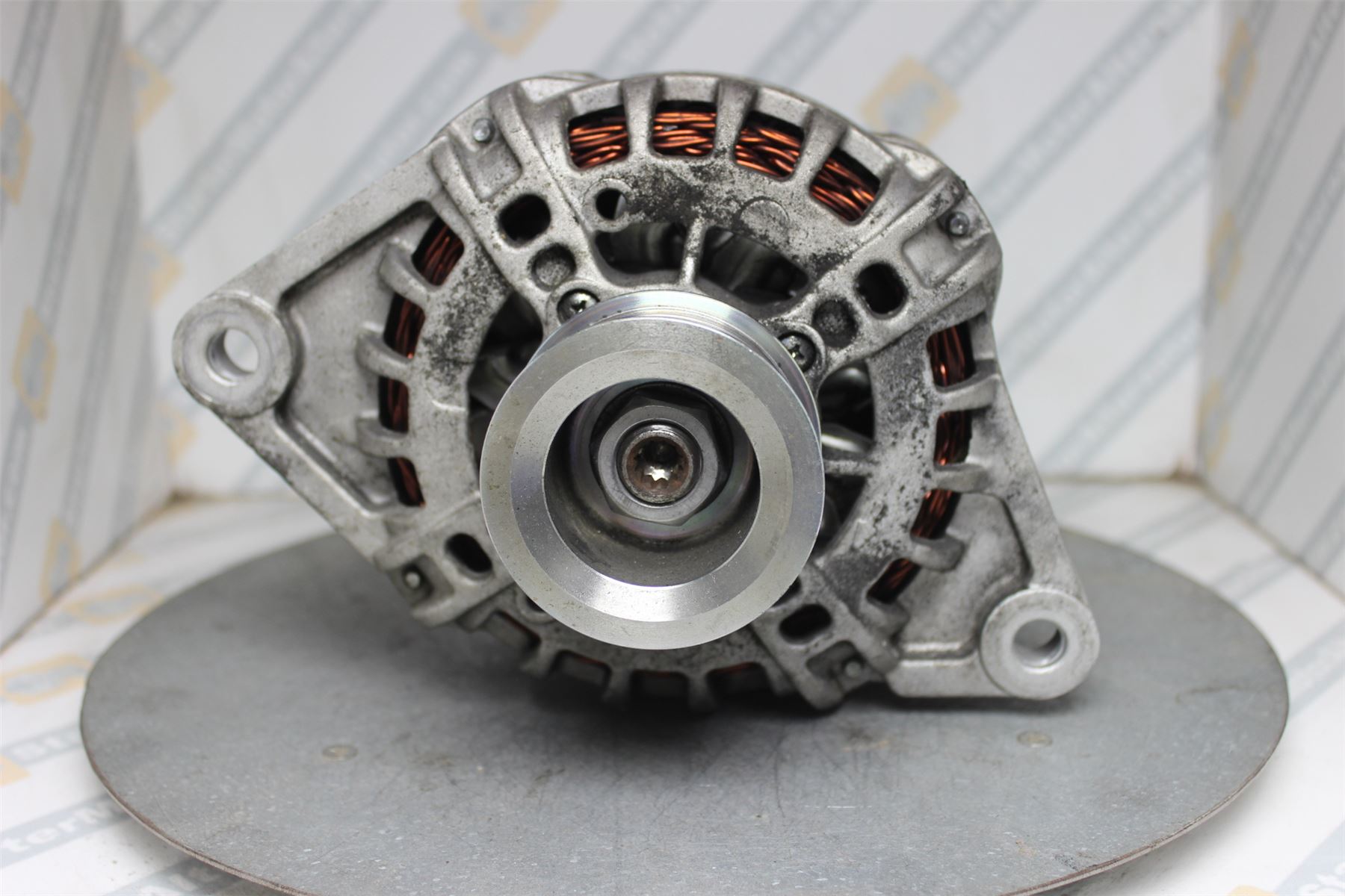 XIK3543 Alternator For Fiat / Iveco