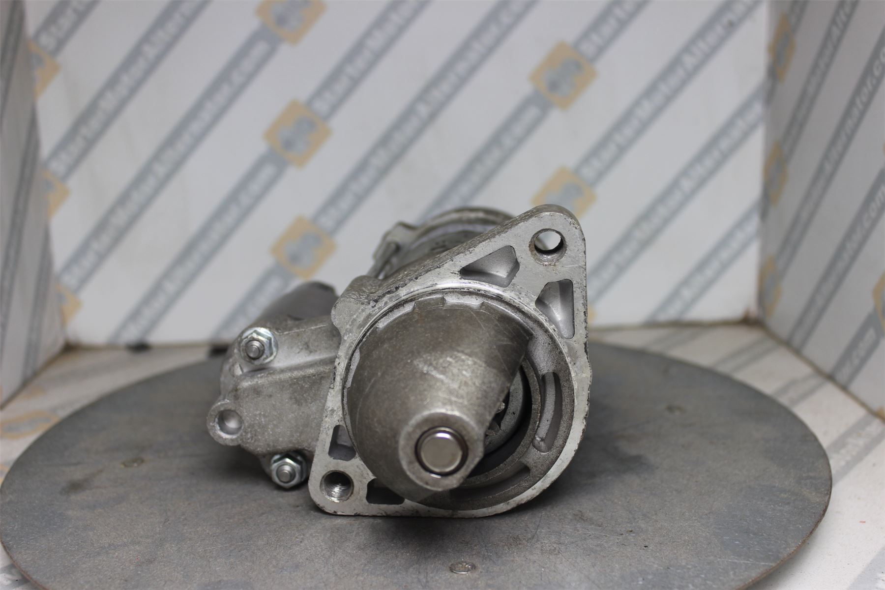XIY2487 Starter Motor For Mercedes Benz