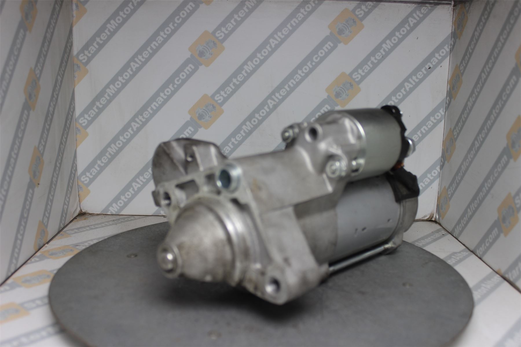 XIY2775 Starter Motor For Ford