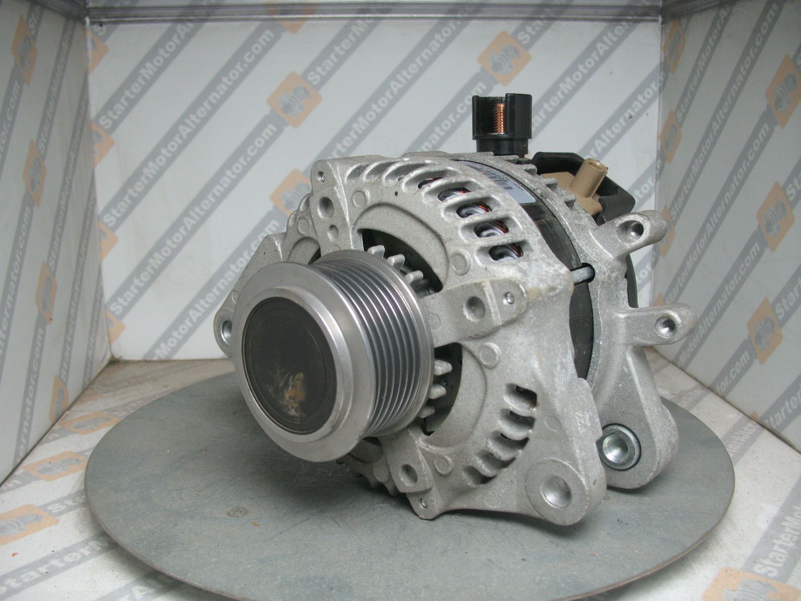 XIG1242 Alternator For Honda
