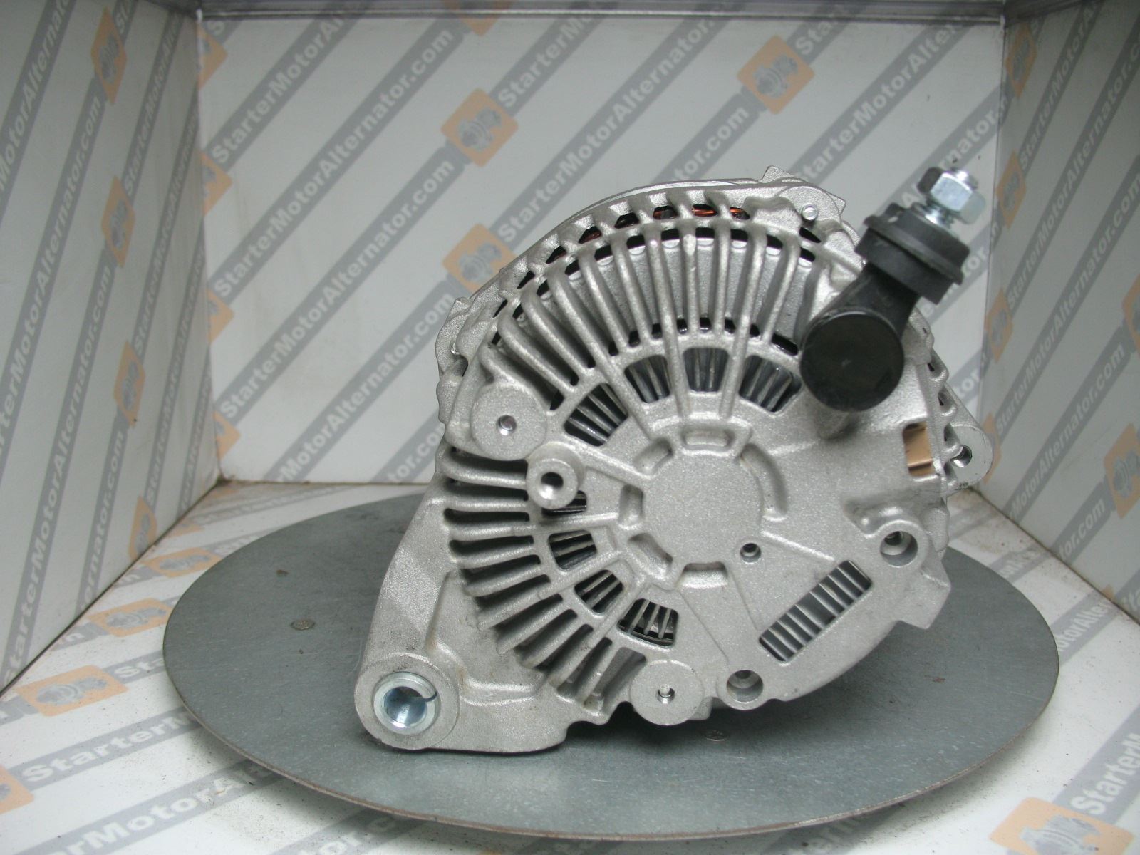 XIK3628 Alternator For Nissan / Renault