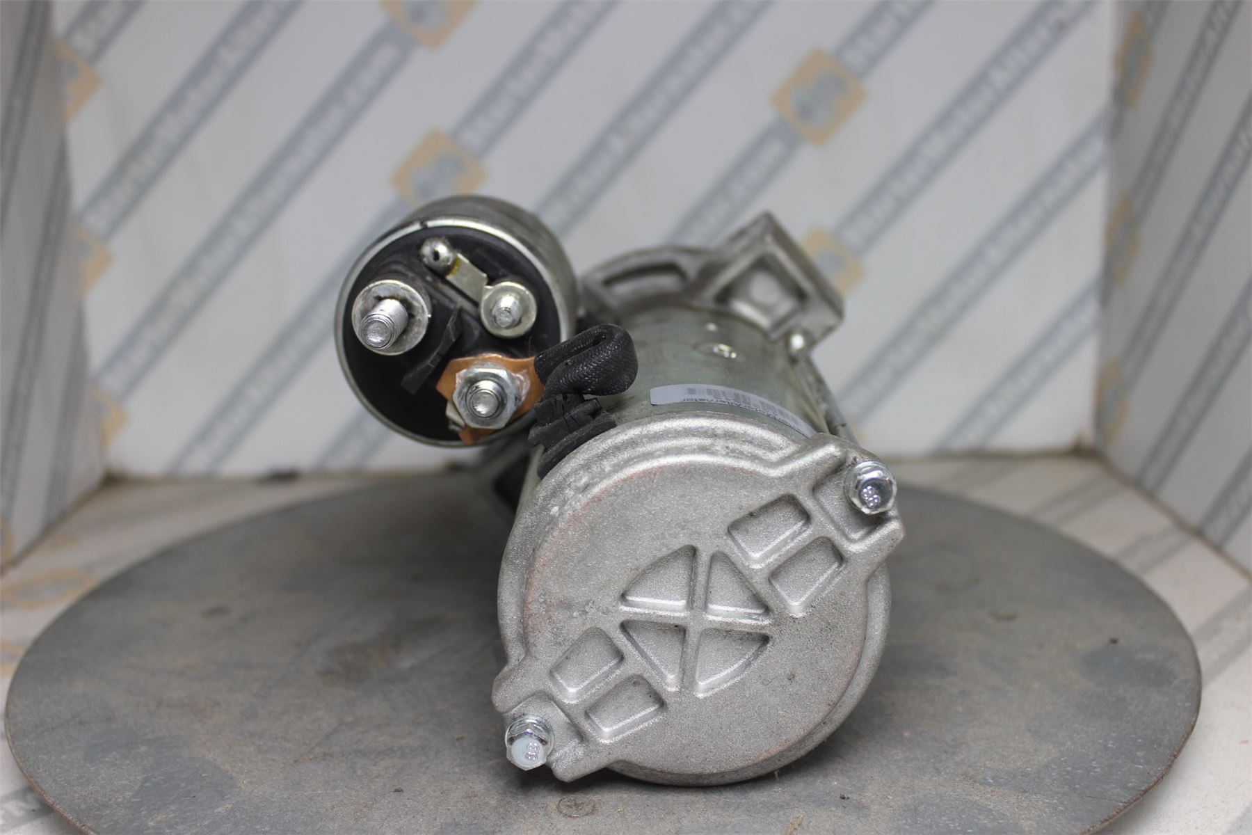 XIX1376 Starter Motor For Ford