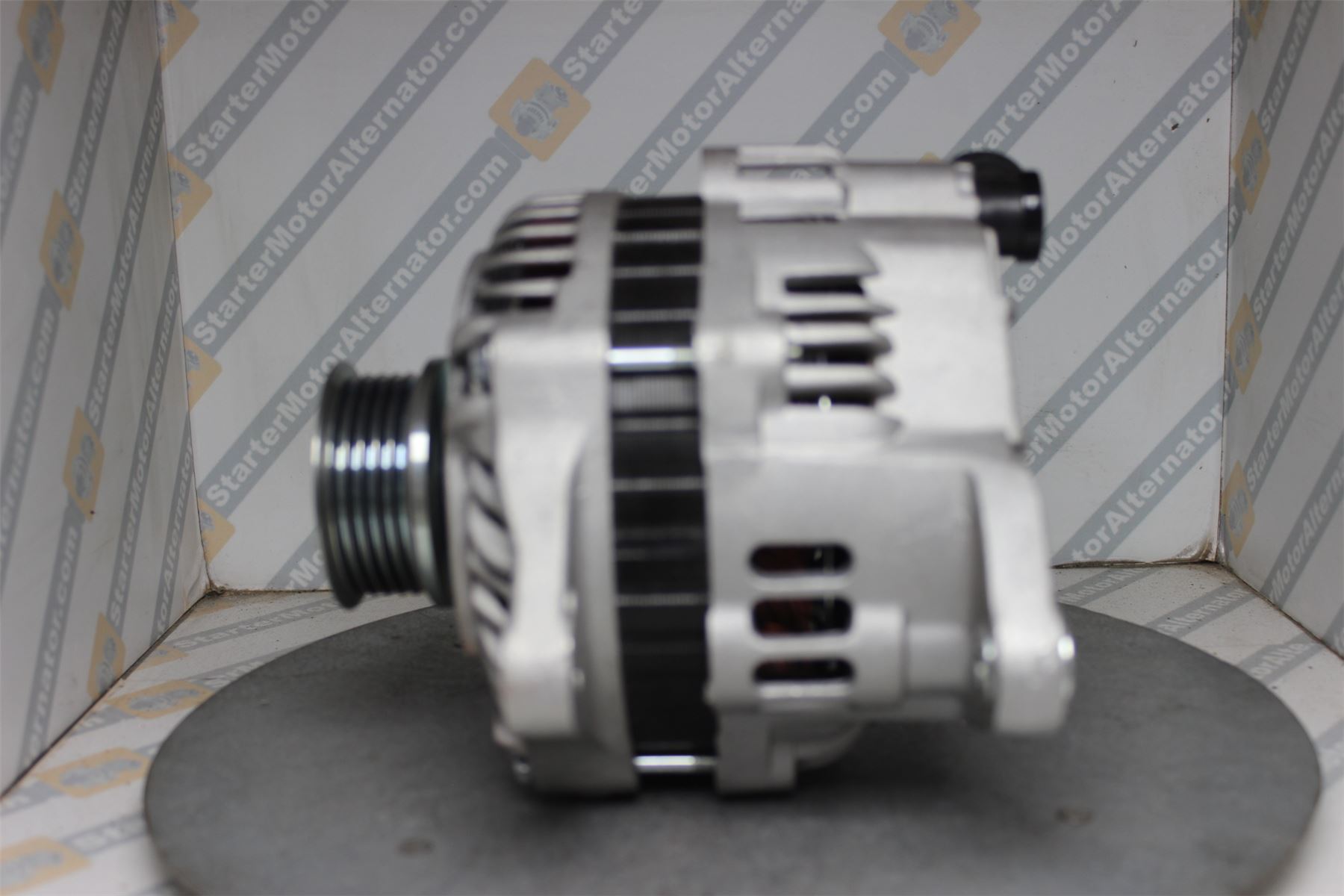 XIK2102 Alternator For Subaru