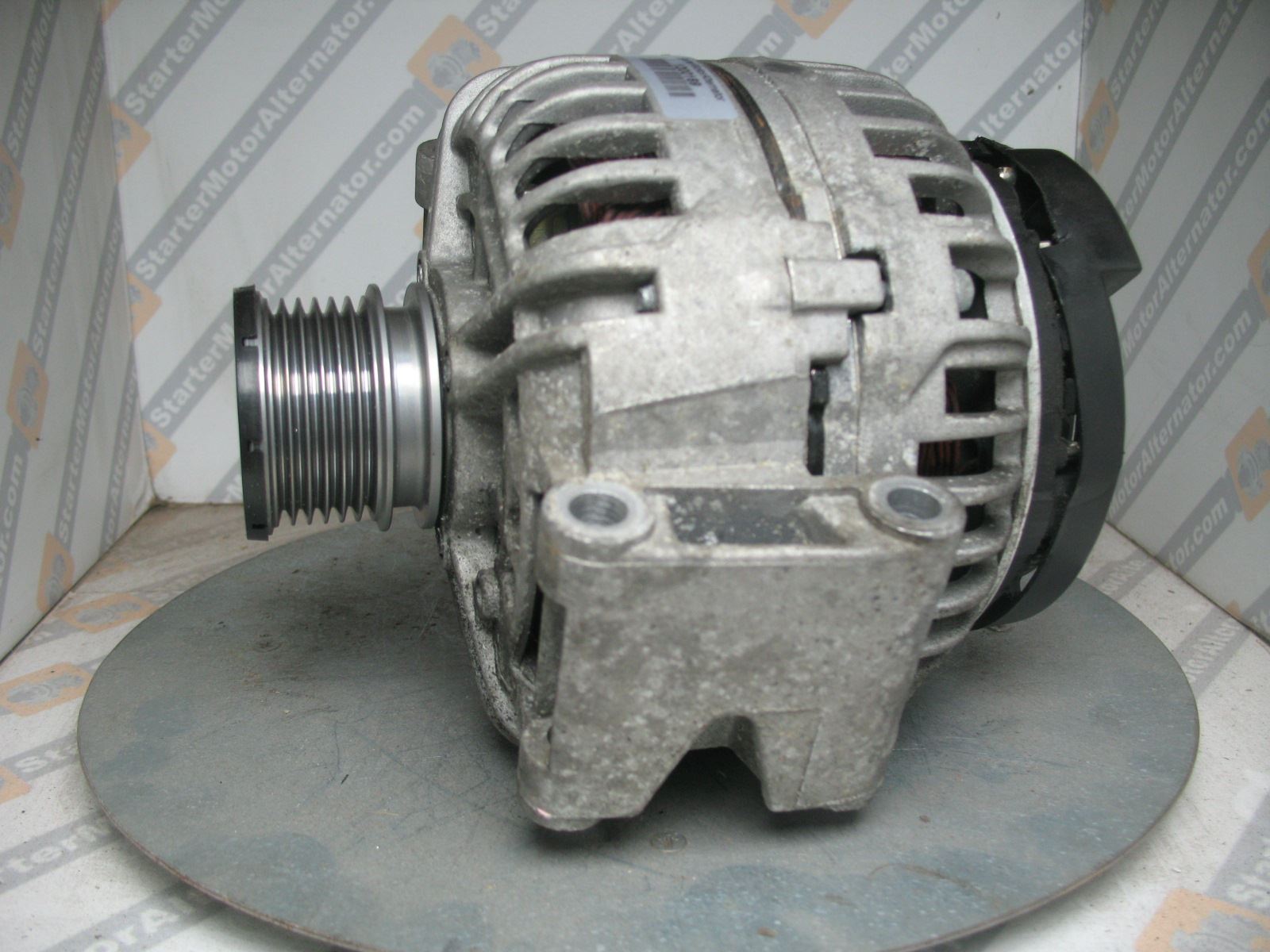 XIC1846 Alternator For Mercedes Benz