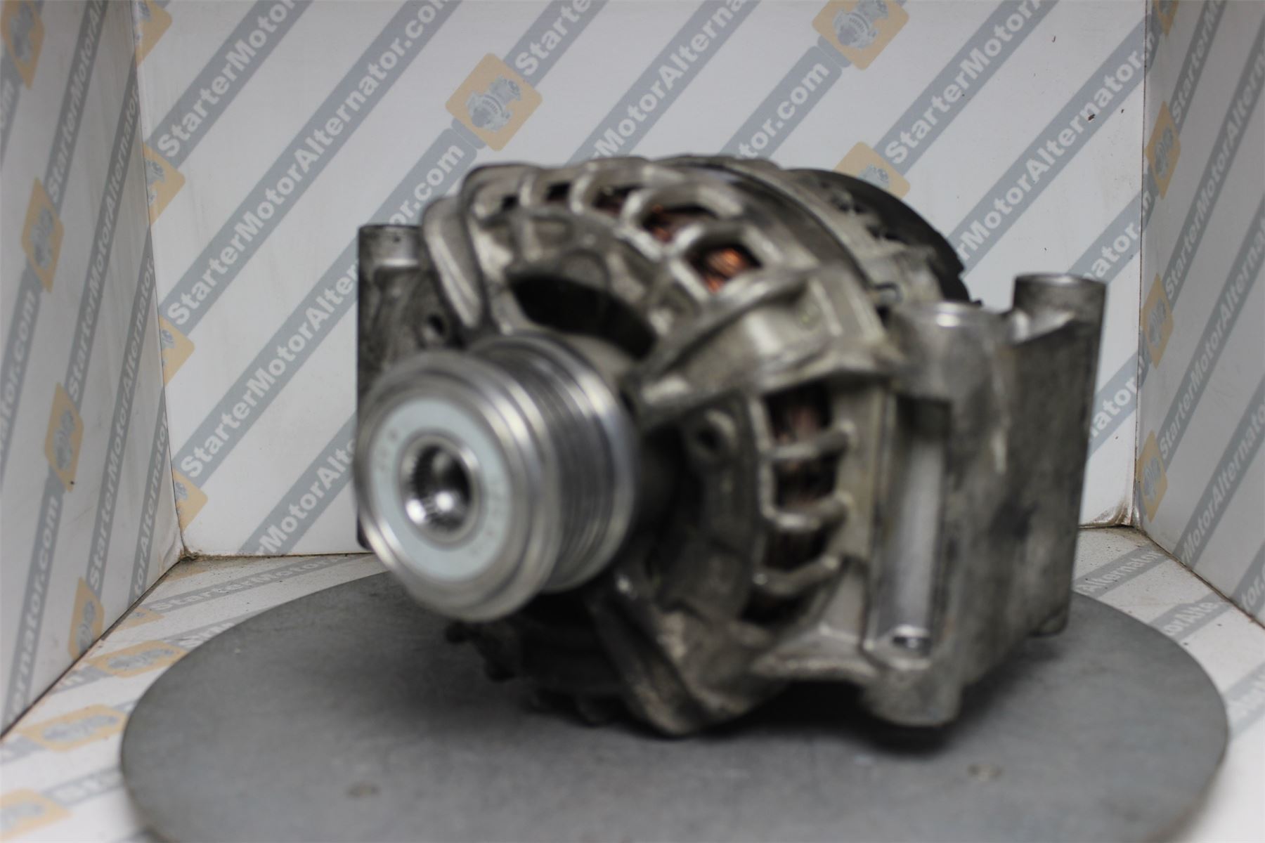 XIK3592 Alternator For Ford
