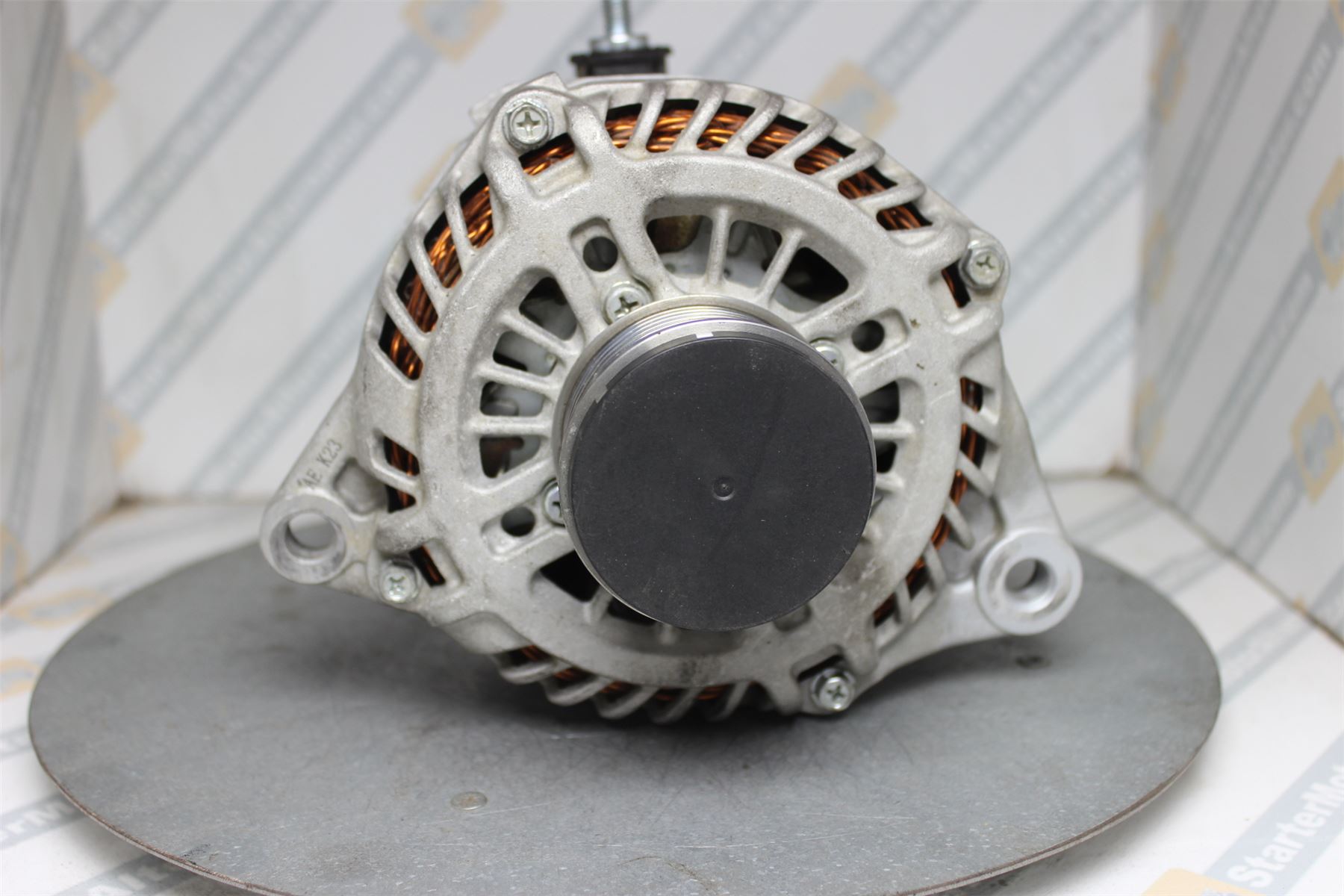 XIG1438 Alternator For Mercedes Benz / Nissan