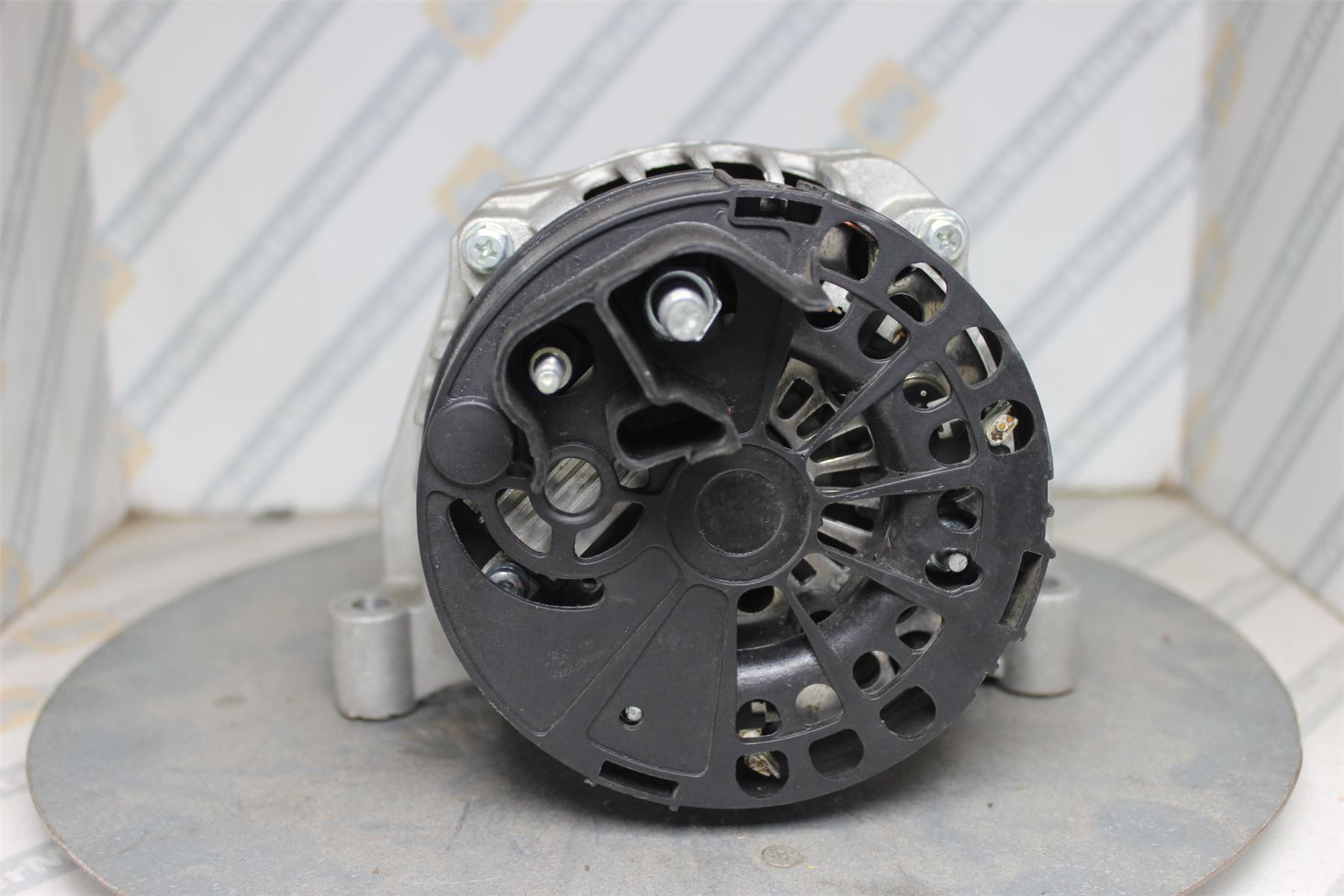 XIK2800 Alternator For Alfa Romeo / Fiat / Ford