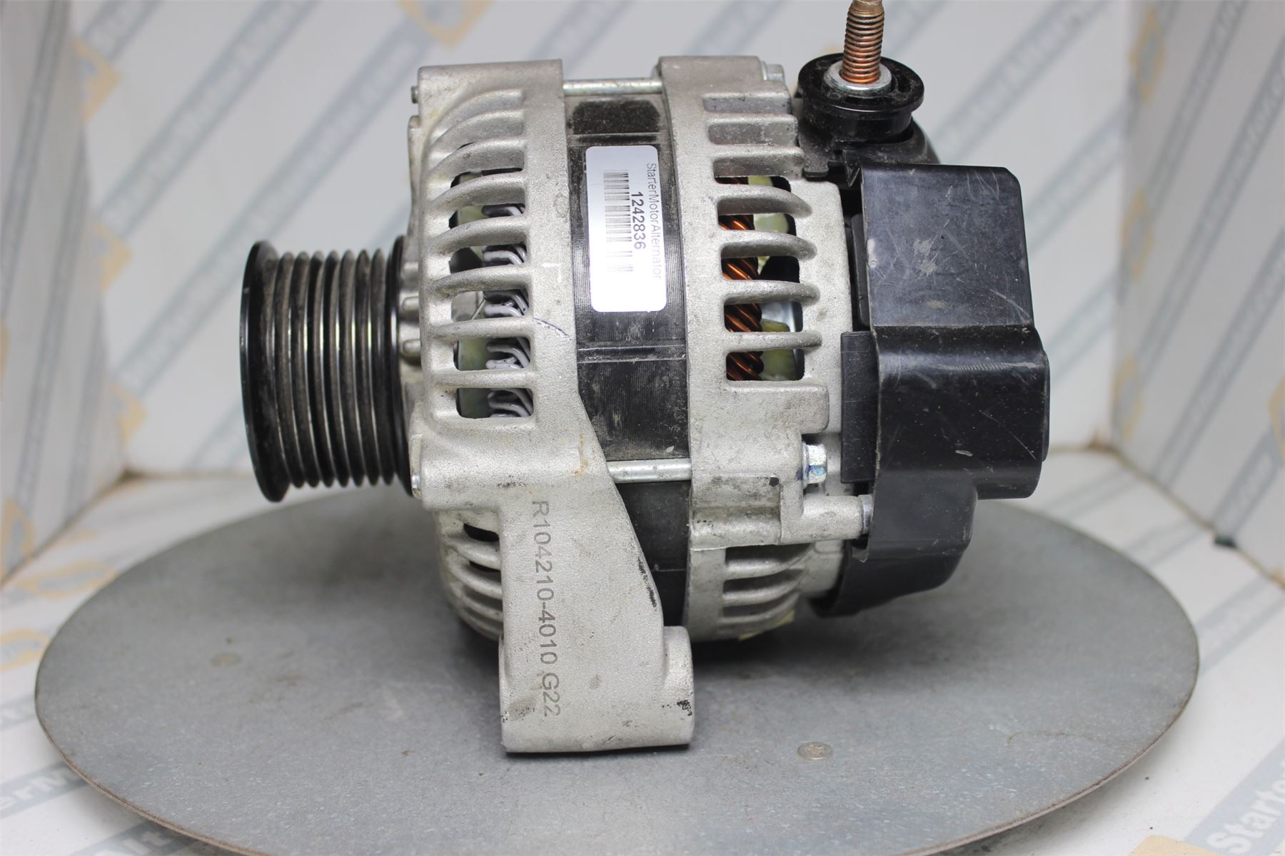 XIK3266 Alternator For Land Rover