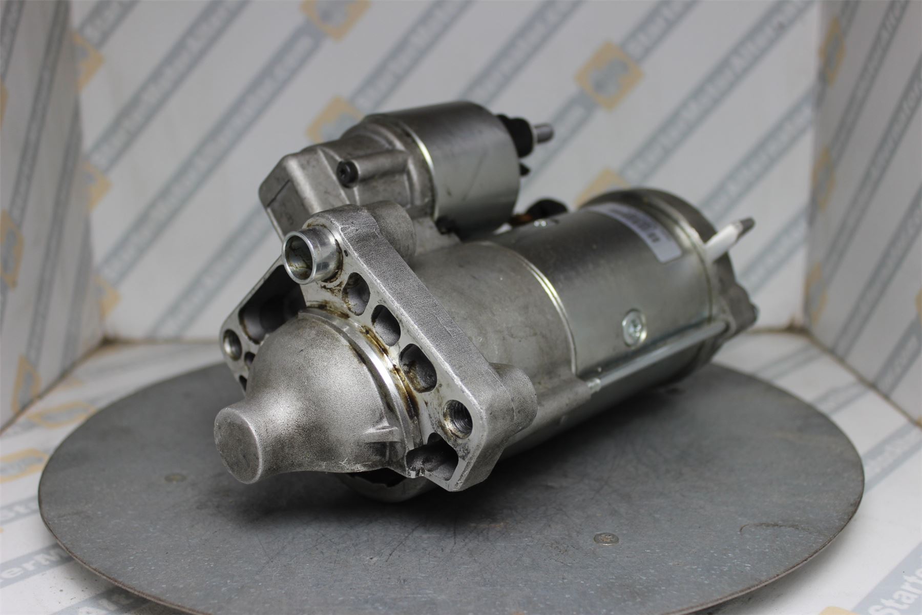 XIY3813 Starter Motor For Volvo