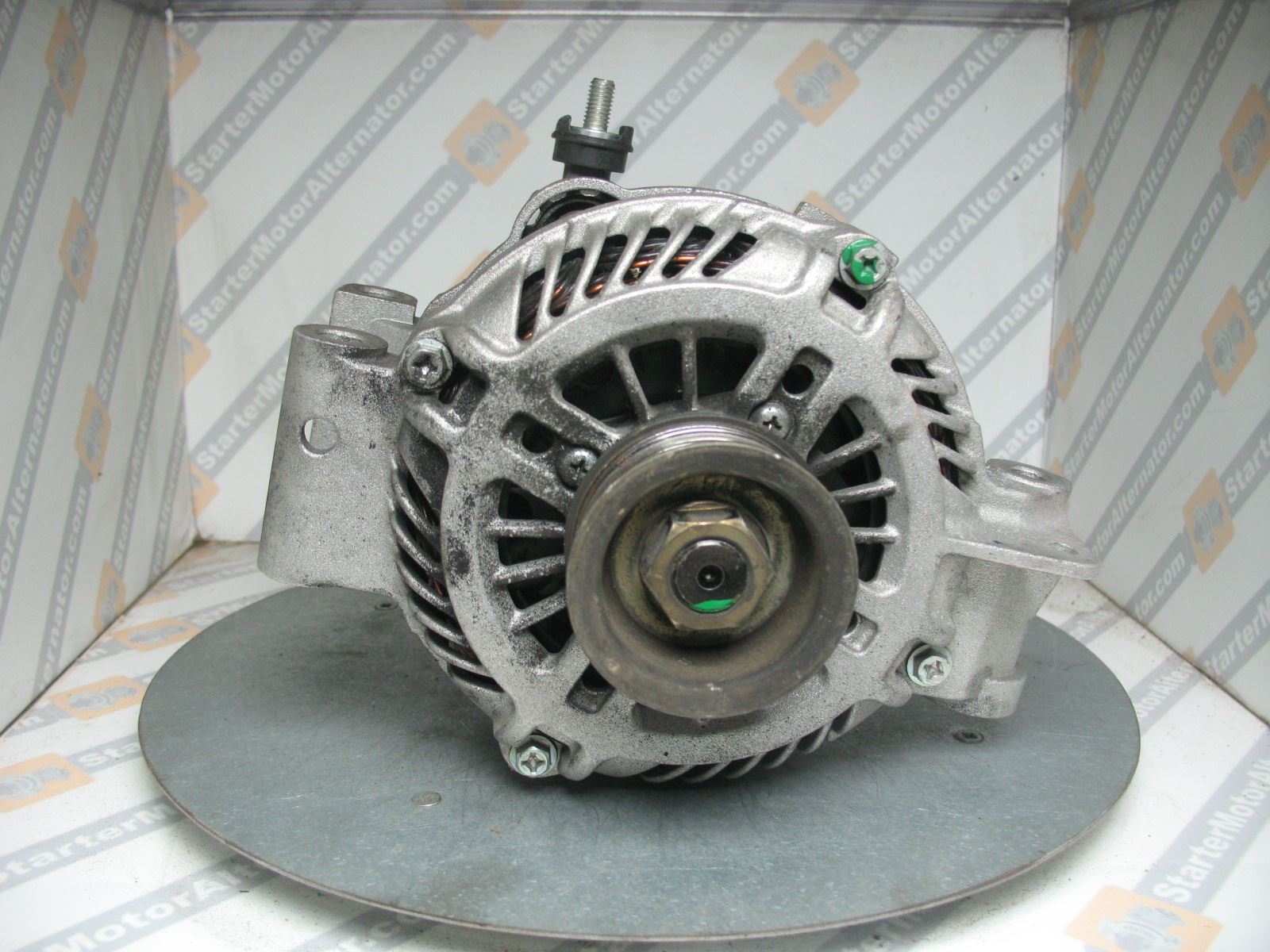 XIB1705 Alternator For Mazda