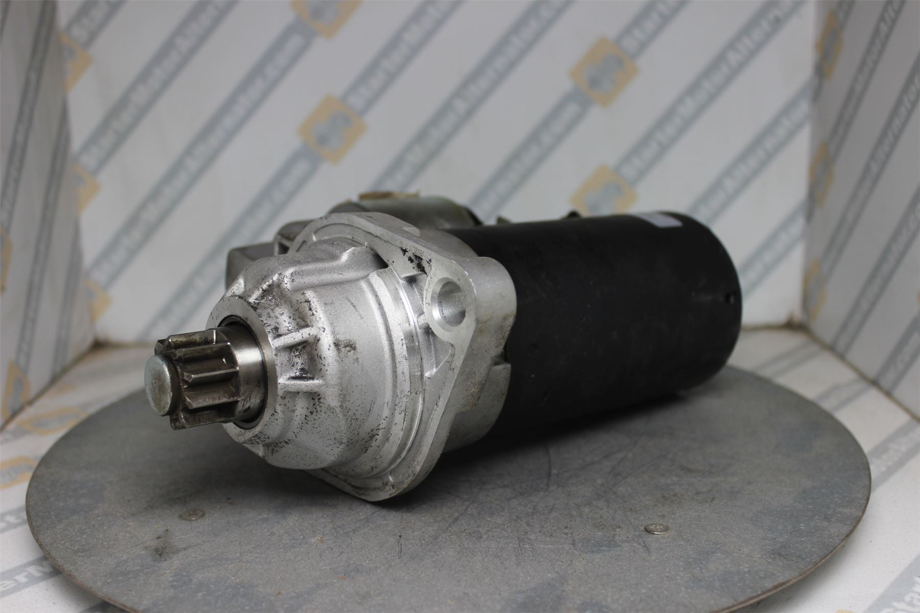 XIU1323 Starter Motor For Audi / Seat / Skoda / Volkswagen