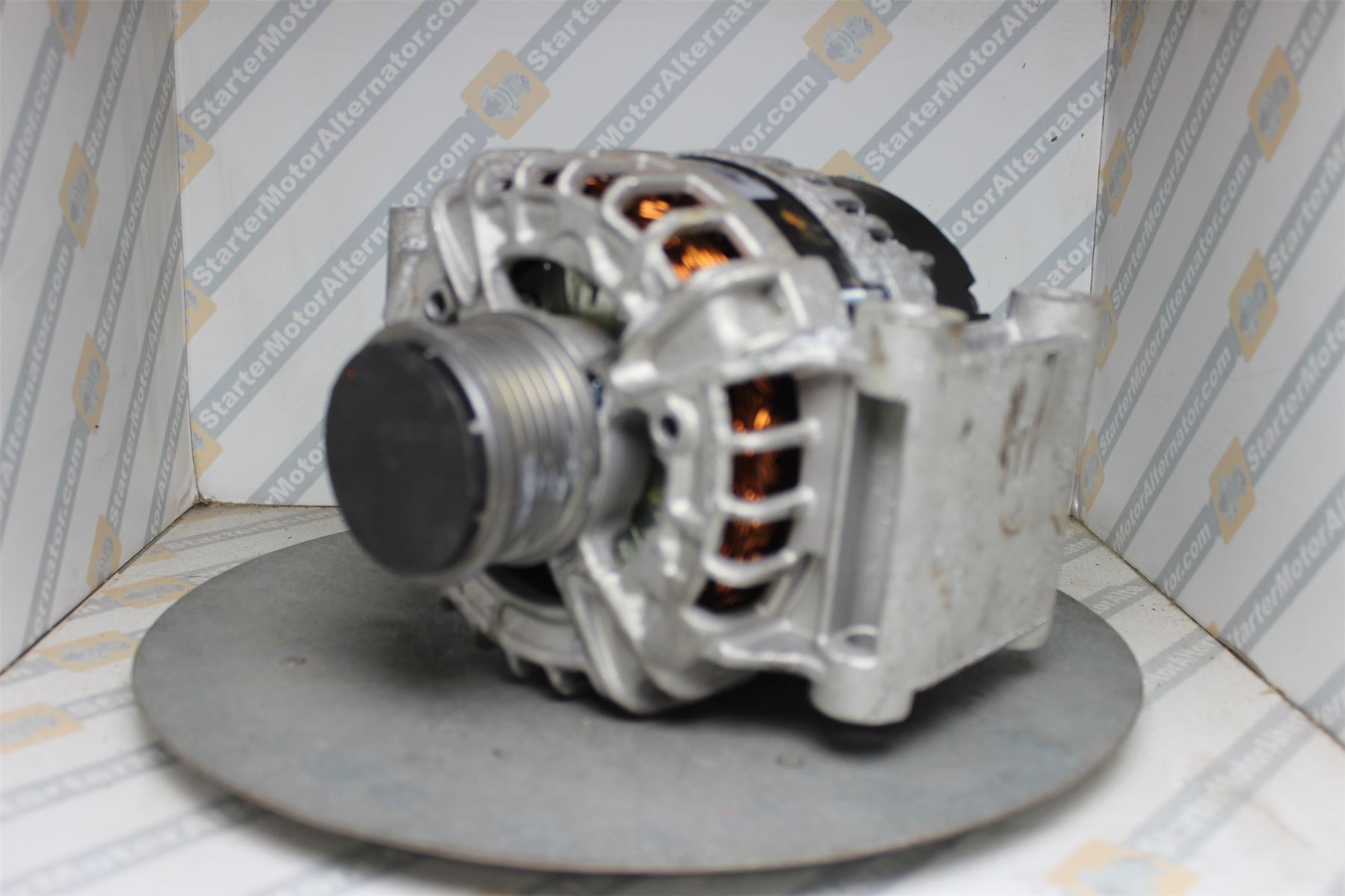 XIK3592 Alternator For Ford