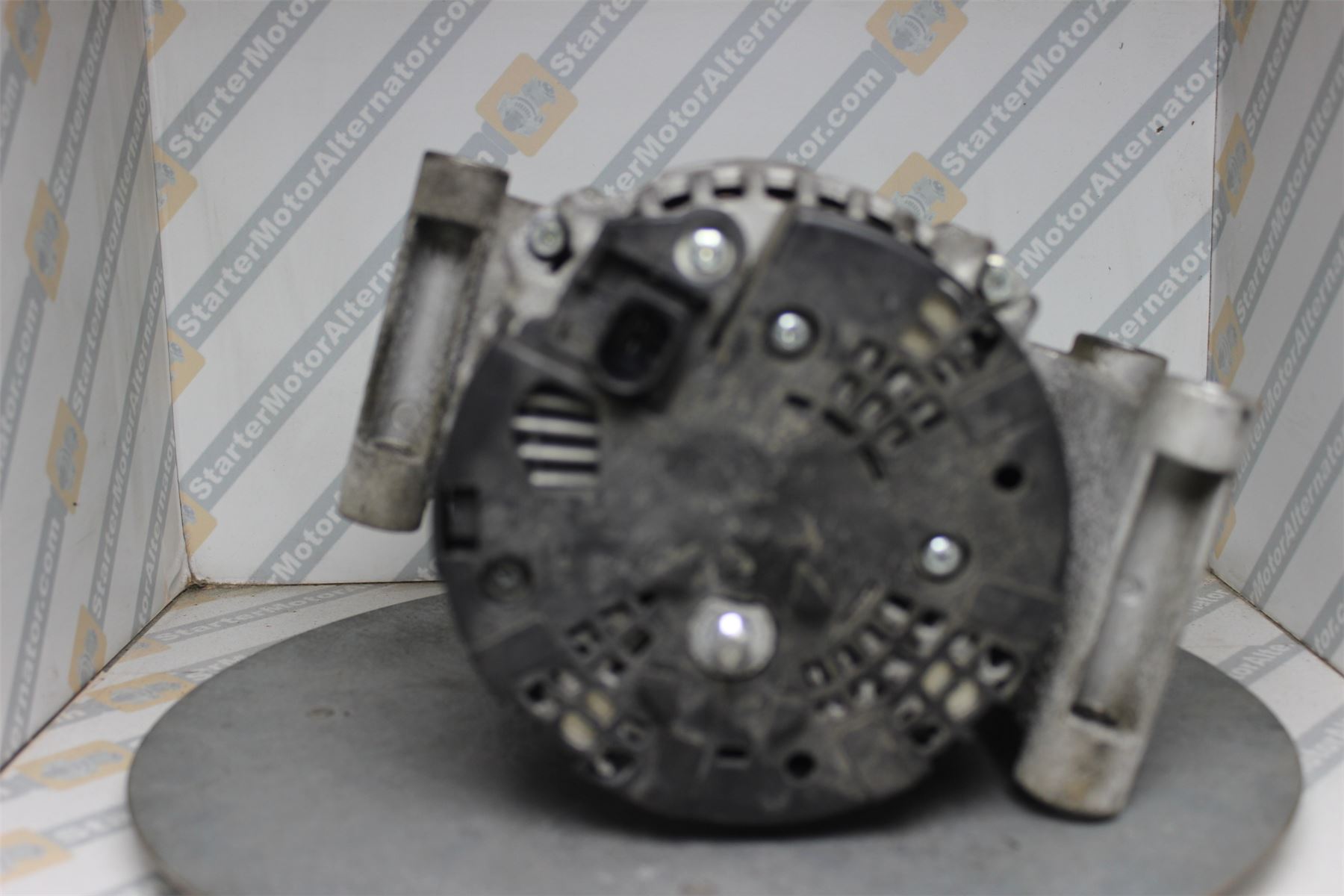 XIK3592 Alternator For Ford