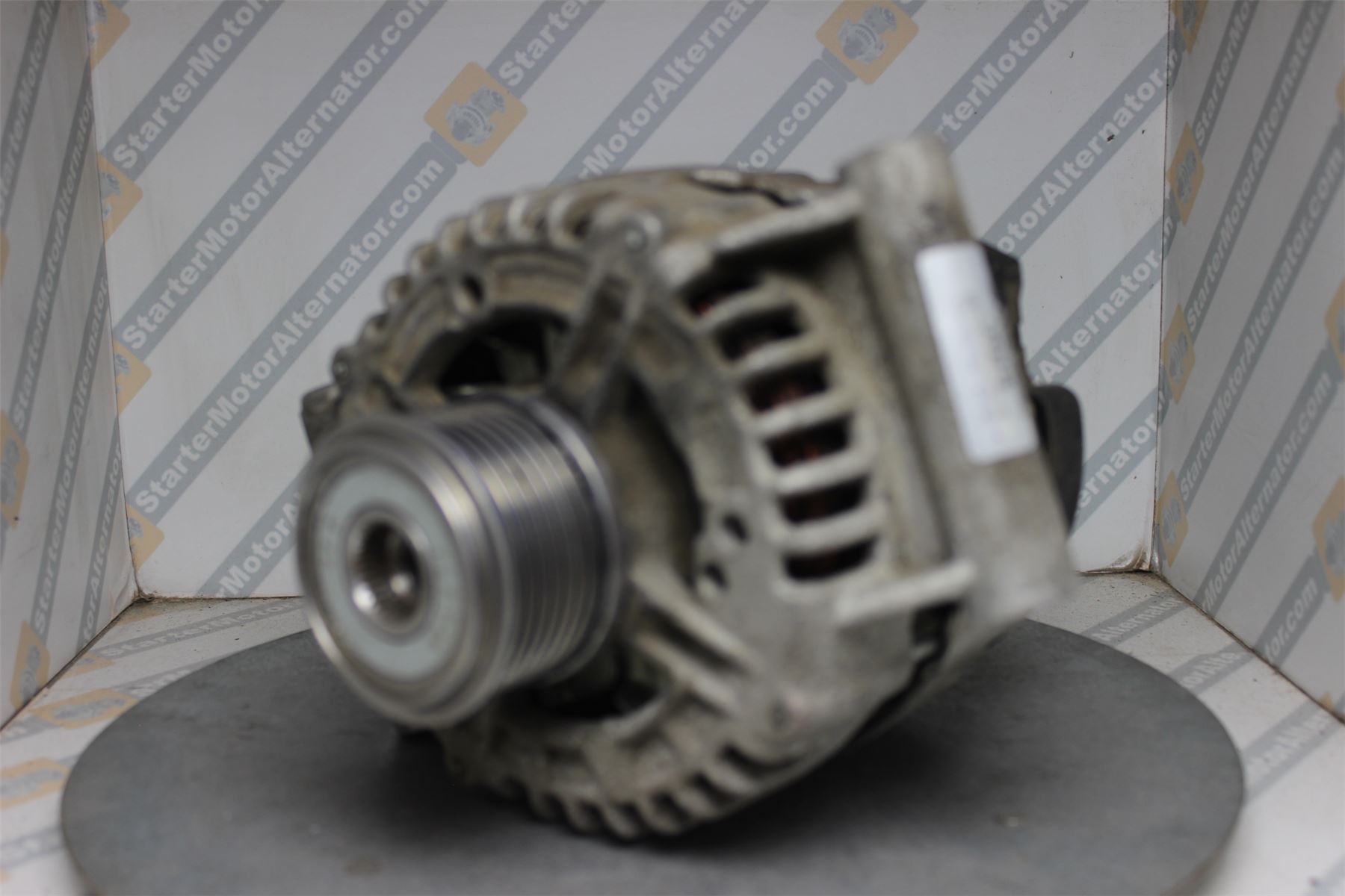 XIK2978 Alternator For Ford / Land Rover