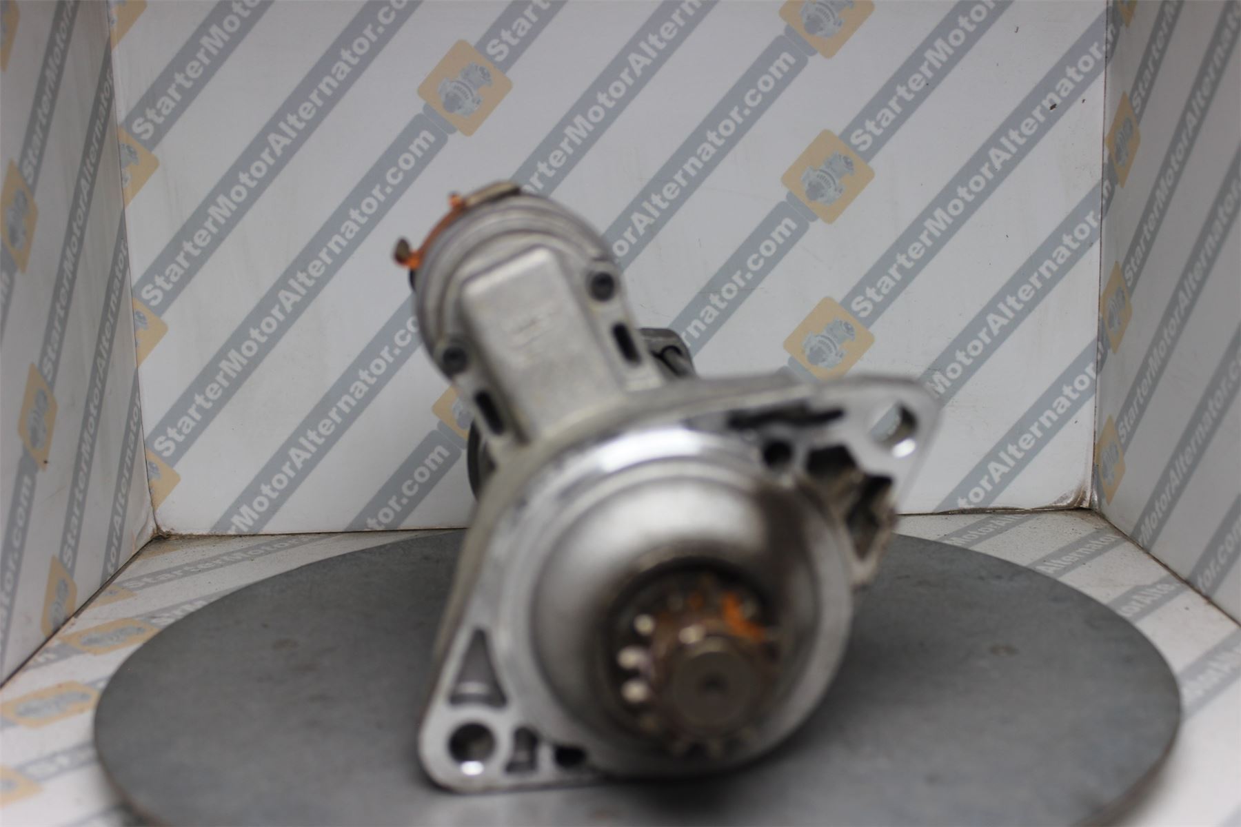 XIY2474 Starter Motor For Audi / Seat / Skoda / Volkswagen