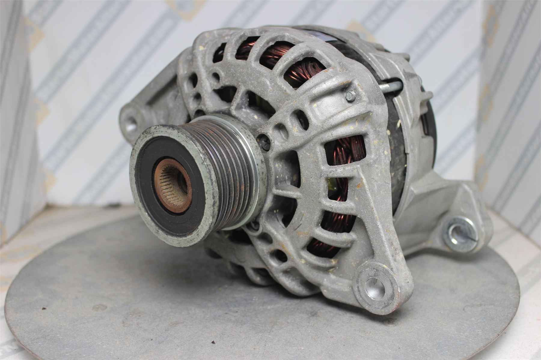 XIK4547 Alternator For Iveco