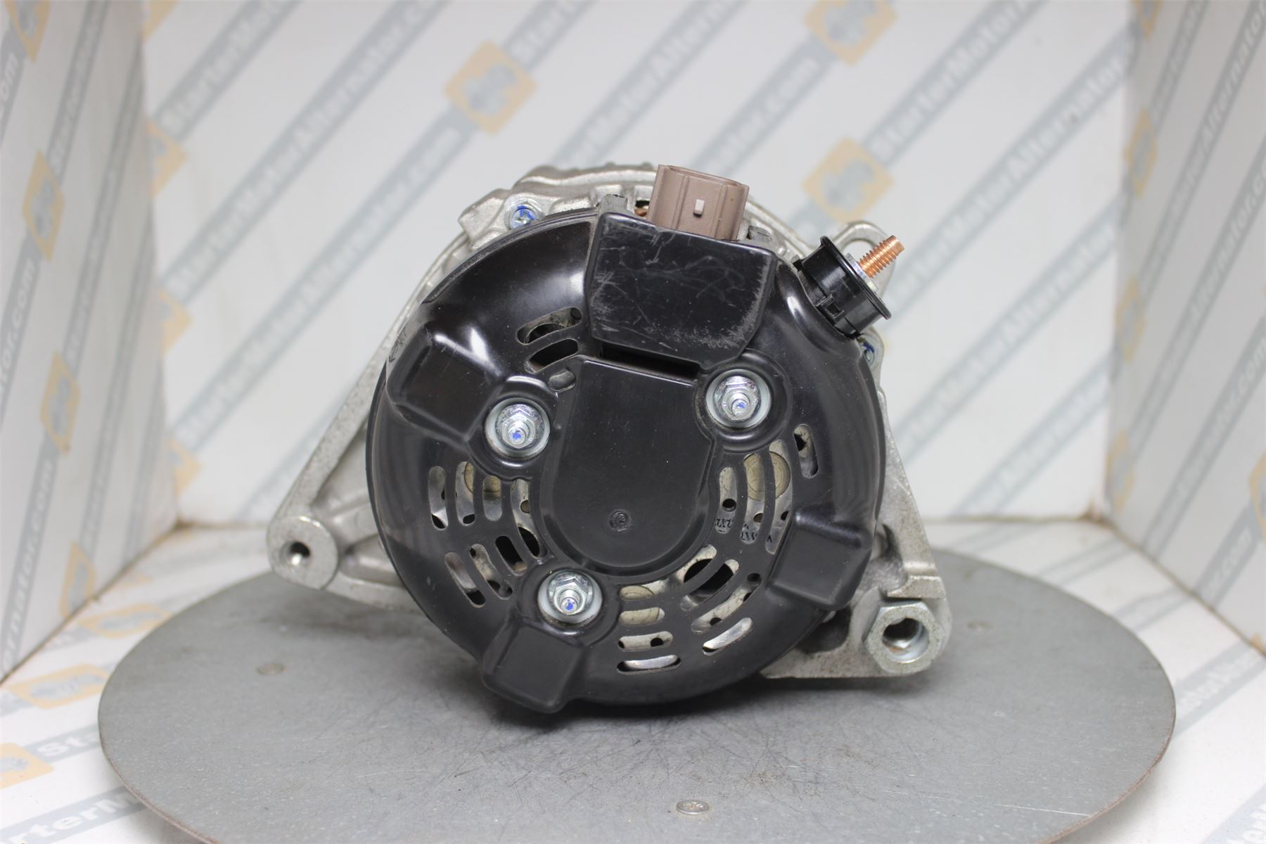 XIK2975 Alternator For Lexus / Toyota