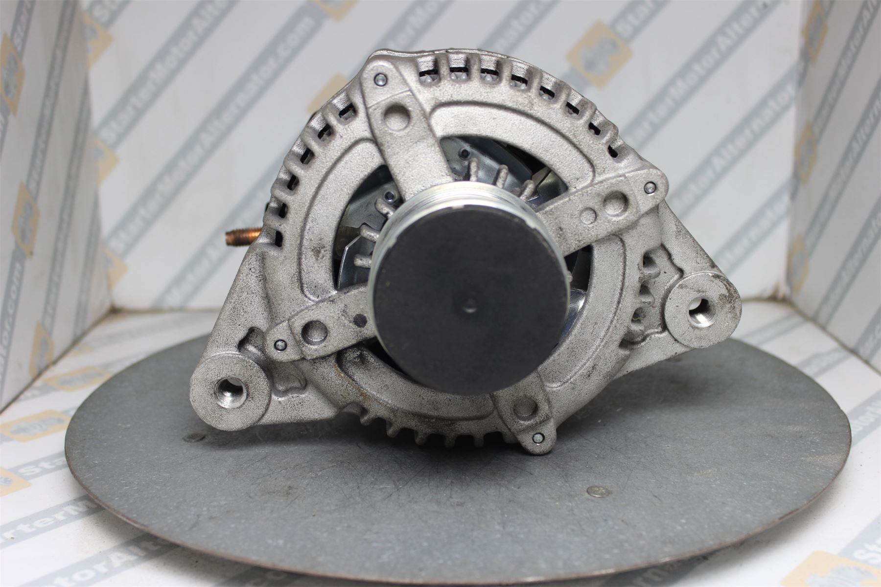 XIK3733 Alternator For Hyundai / Kia
