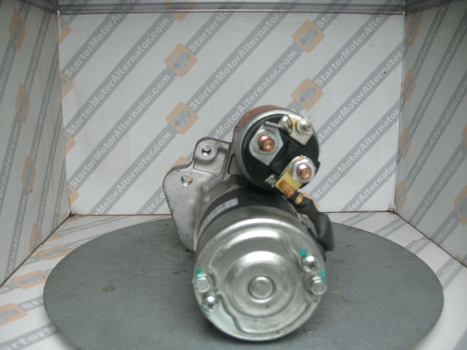 XIU1332 Starter Motor For Dacia / Mercedes Benz / Nissan / Renault