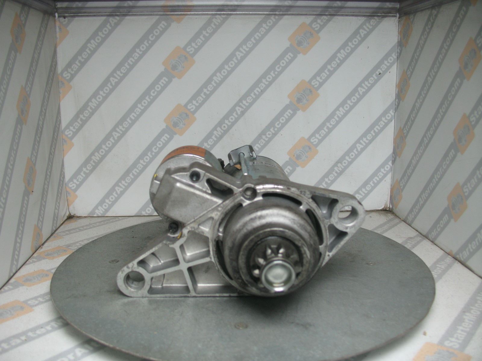 XIU1330 Starter Motor For Audi / Seat / Skoda / Volkswagen