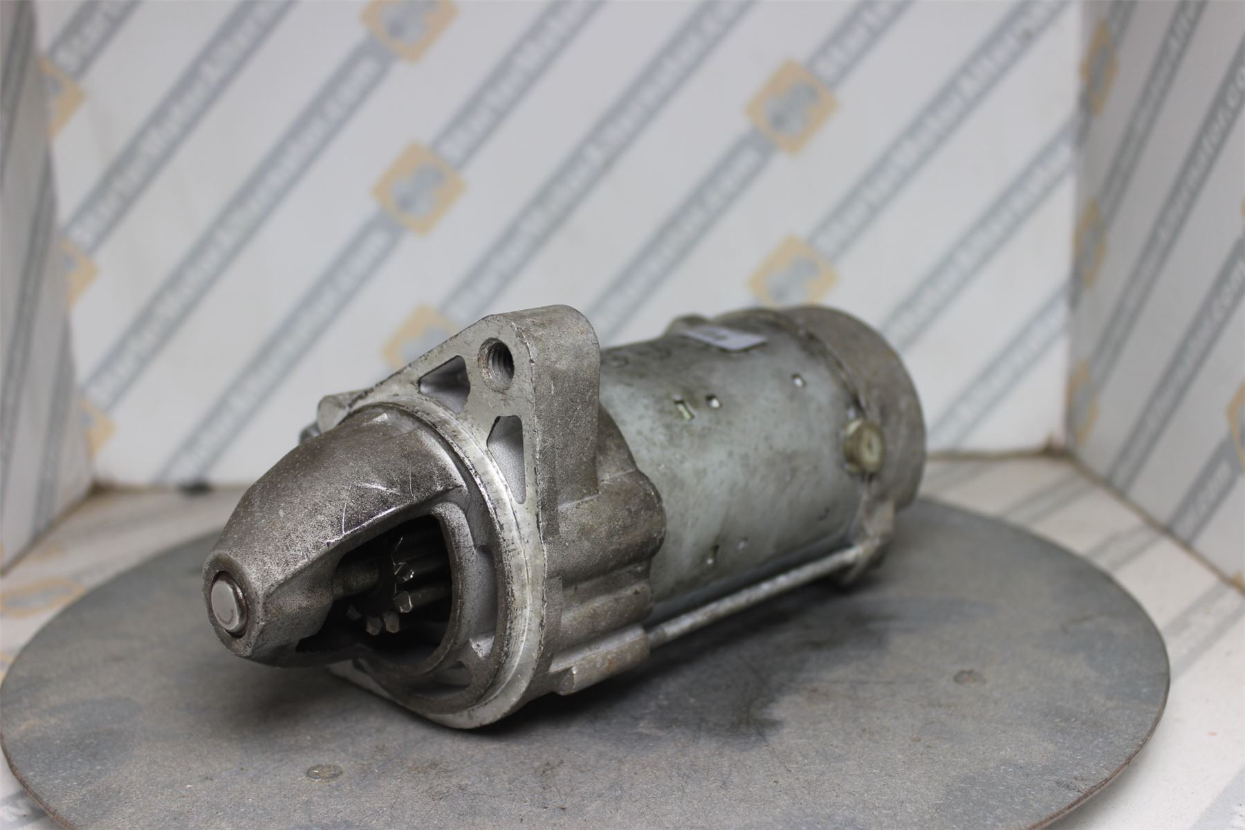 XIY2487 Starter Motor For Mercedes Benz