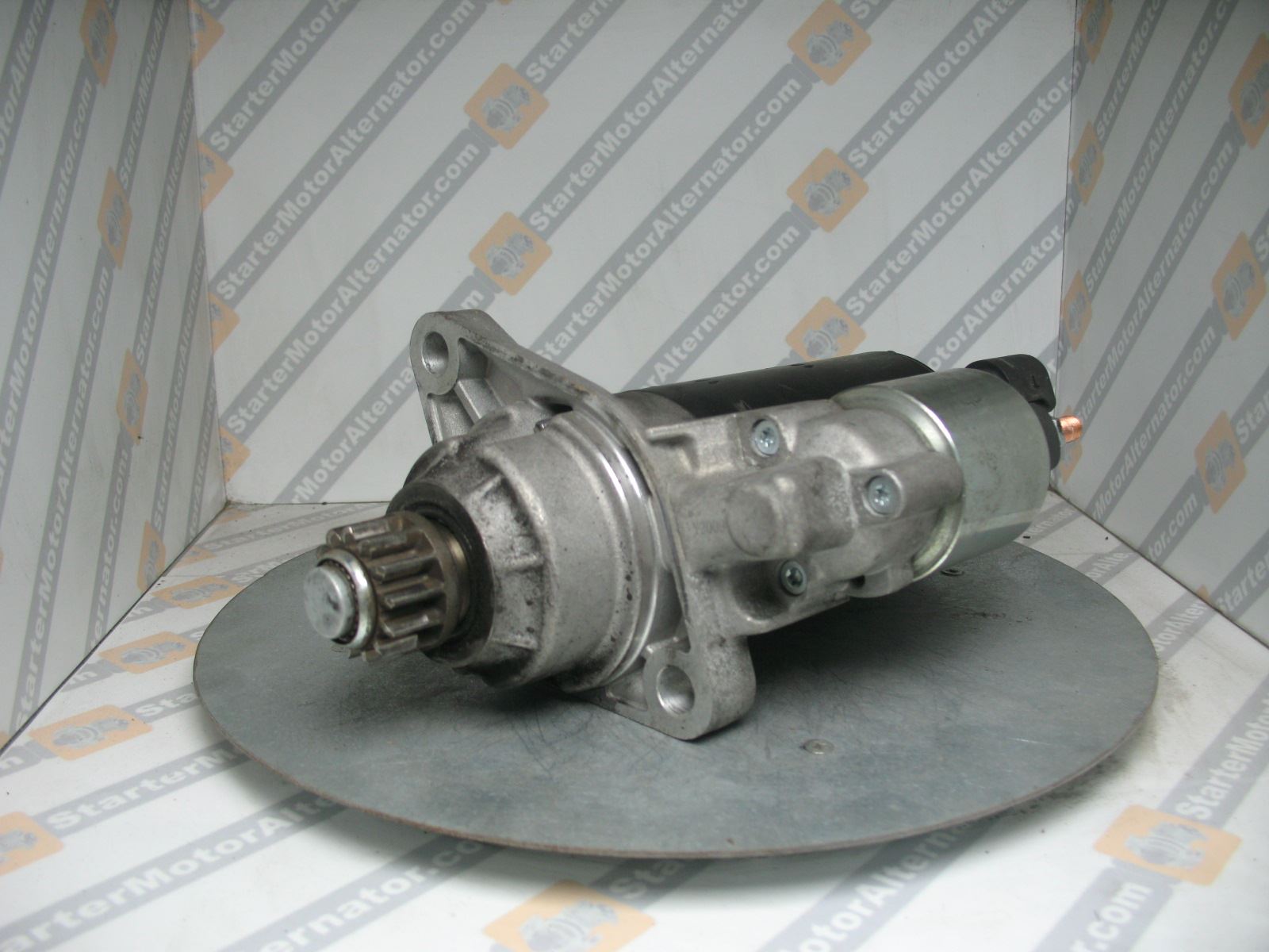 XIY2478 Starter Motor For Audi / Seat / Skoda / Volkswagen