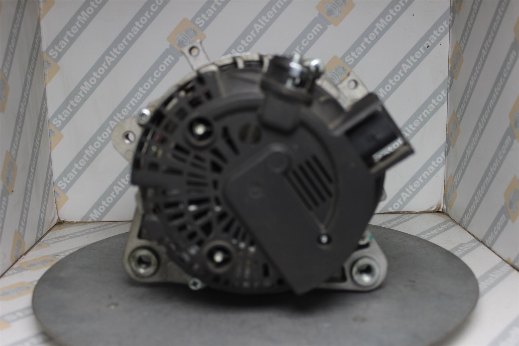 XIG1578 Alternator For Ford