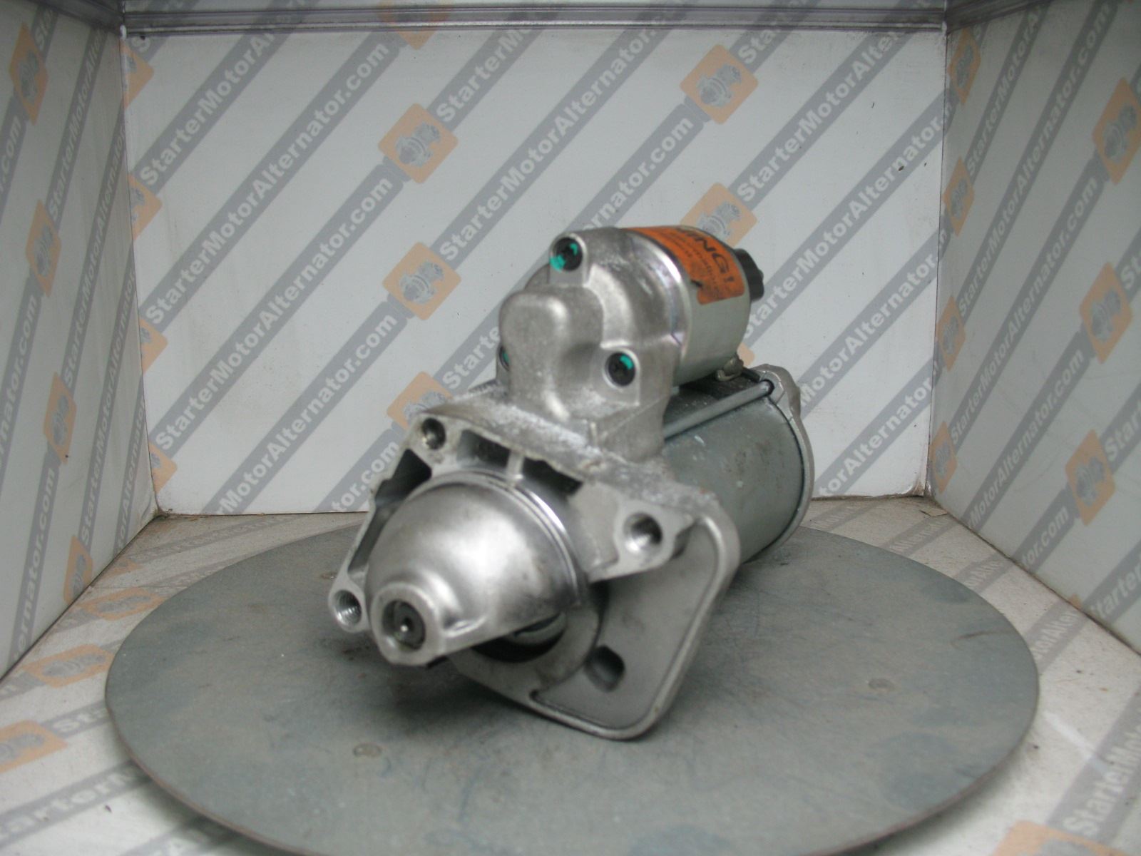 XIX1207 Starter Motor For Dacia / Mercedes Benz / Nissan / Renault