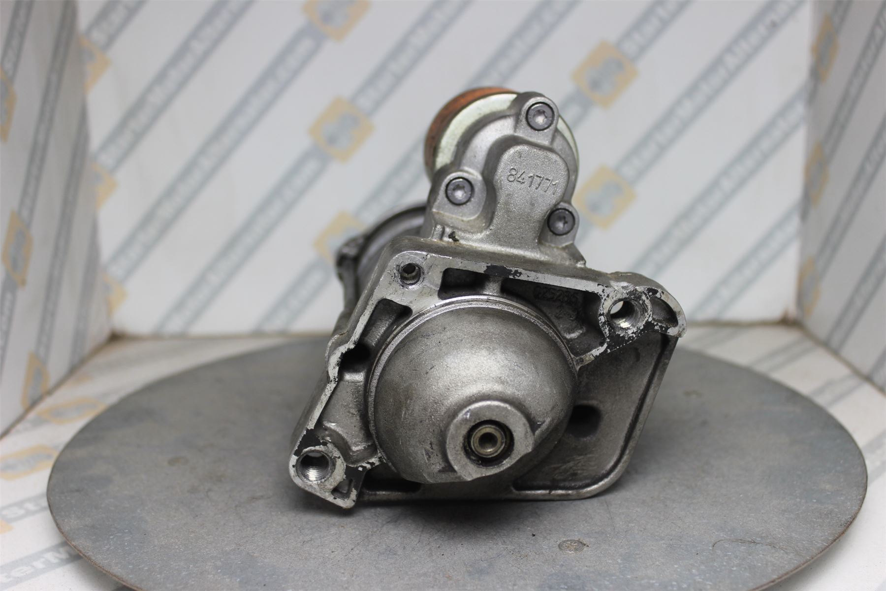 XIY4278 Starter Motor For Dacia / Mercedes Benz / Renault