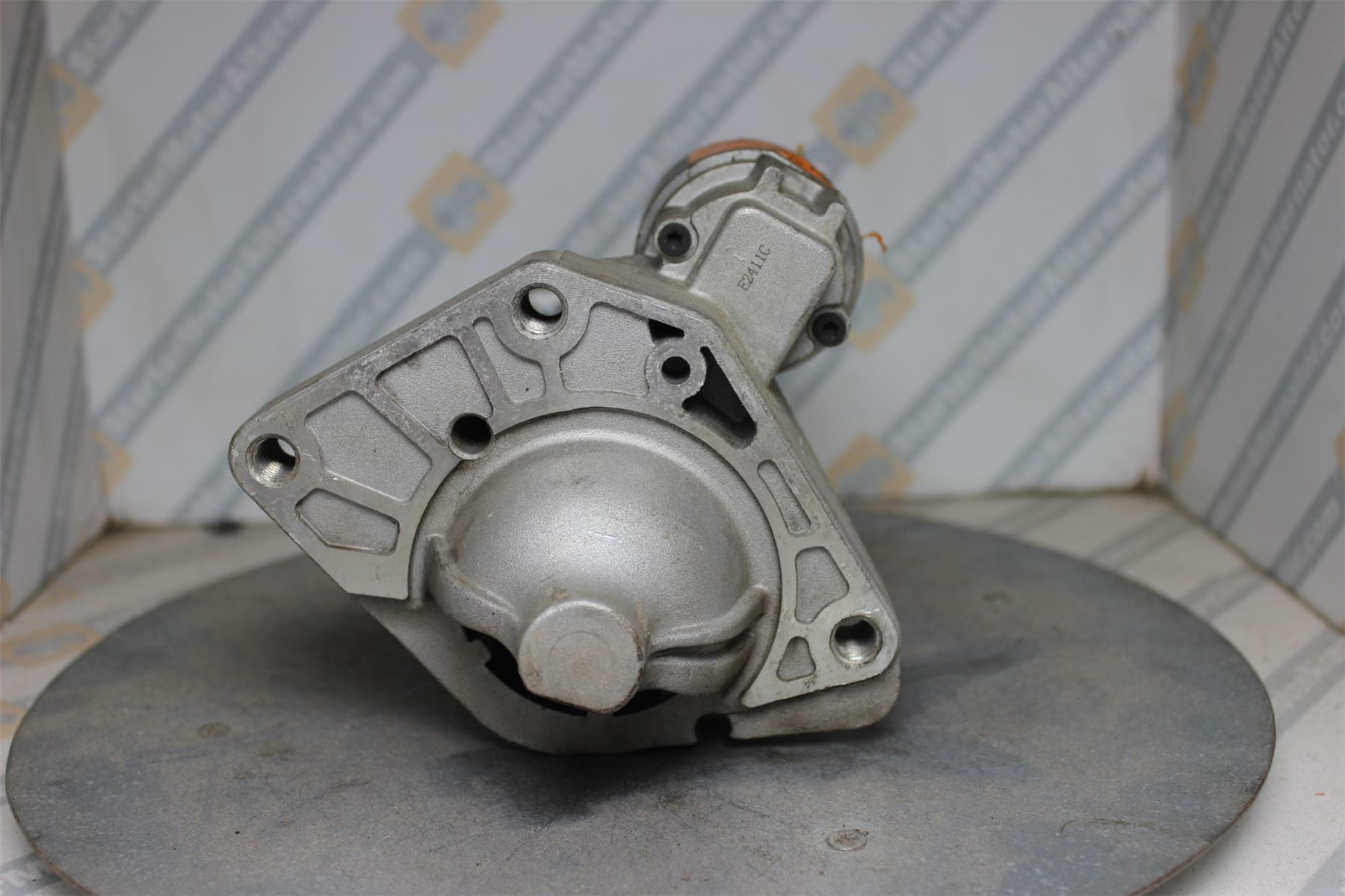 XIY2526 Starter Motor For Mercedes Benz / Nissan / Opel / Renault / Vauxhall