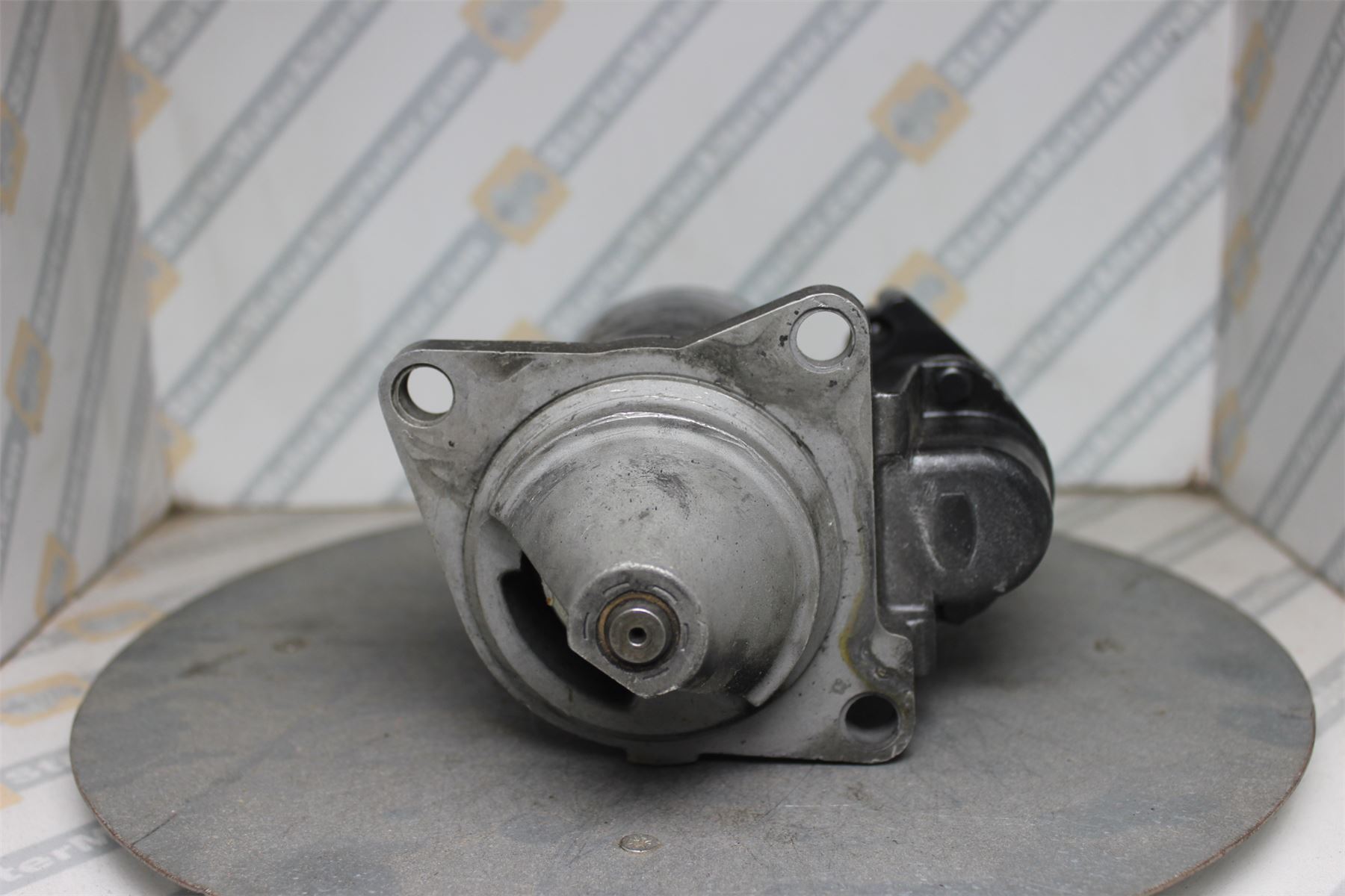 XIU0787 Starter Motor For Ford