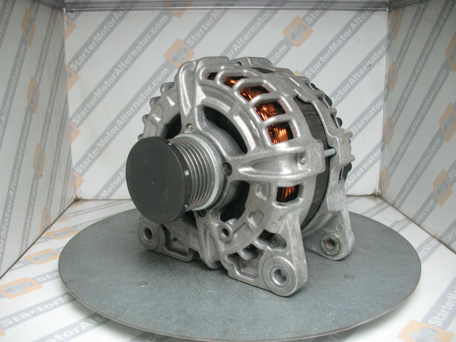XIK3925 Alternator For Nissan / Opel / Renault / Vauxhall