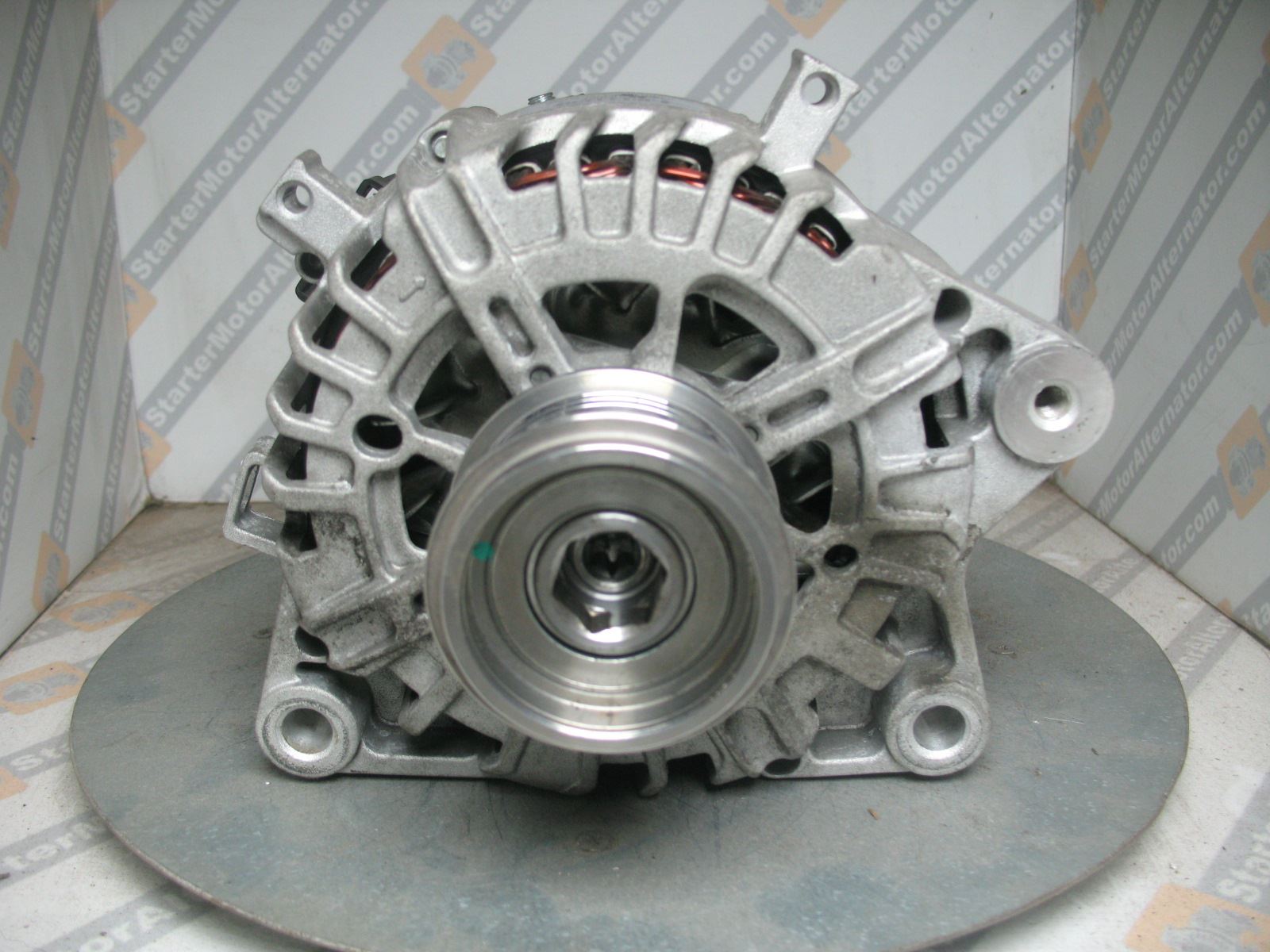 XIG1578 Alternator For Ford