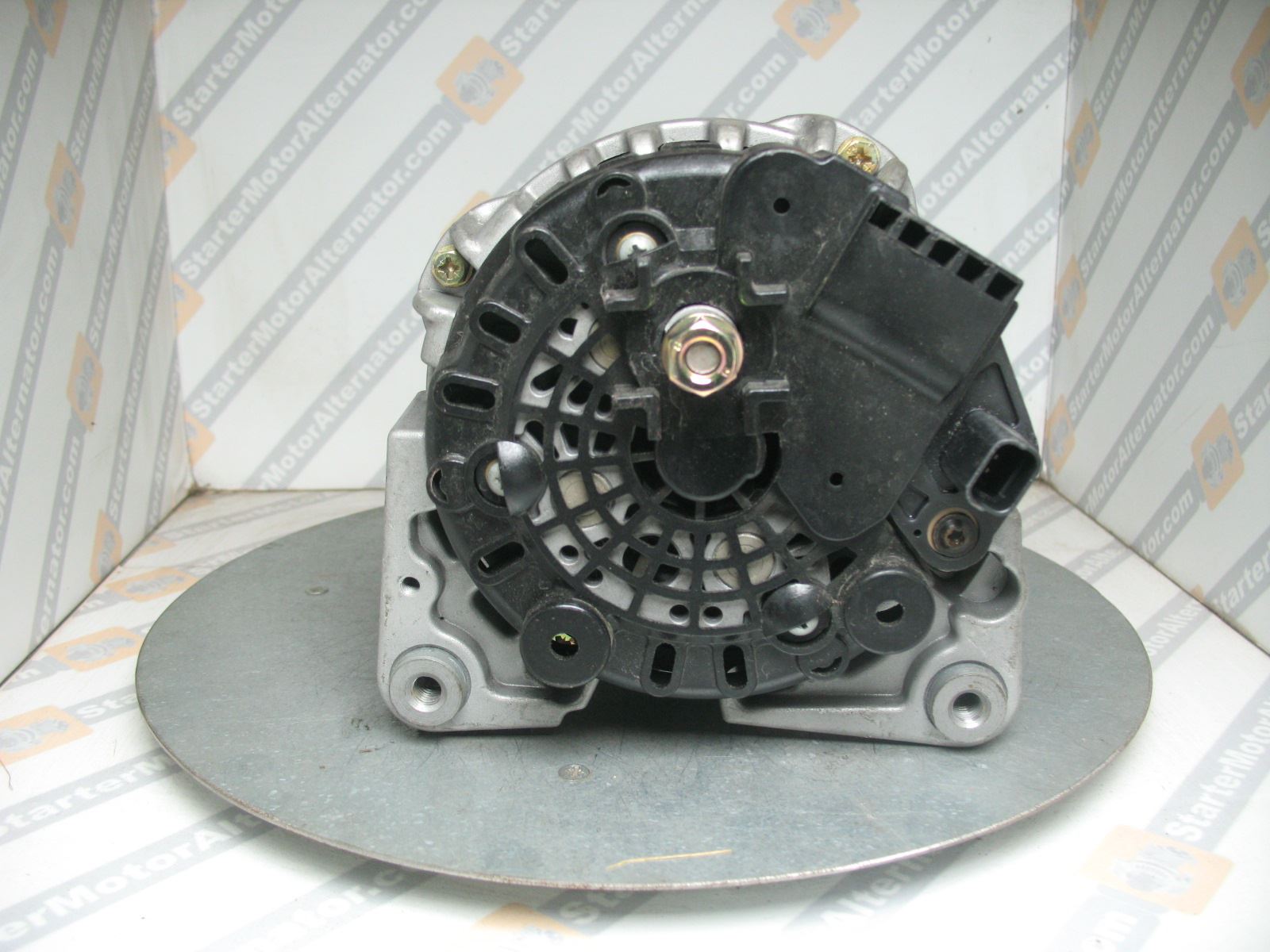 XIG1315 Alternator For Renault