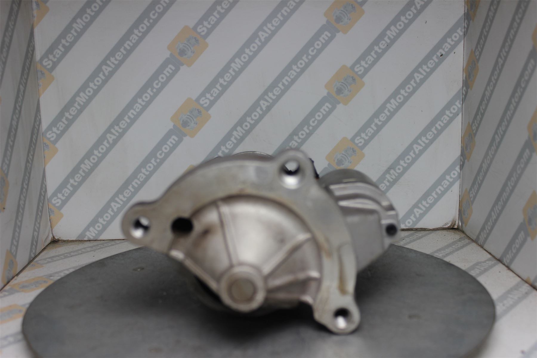 XIS7151 Starter Motor For Citroen / DS / Fiat / LDV / Mitsubishi / Peugeot / Tata / Toyota
