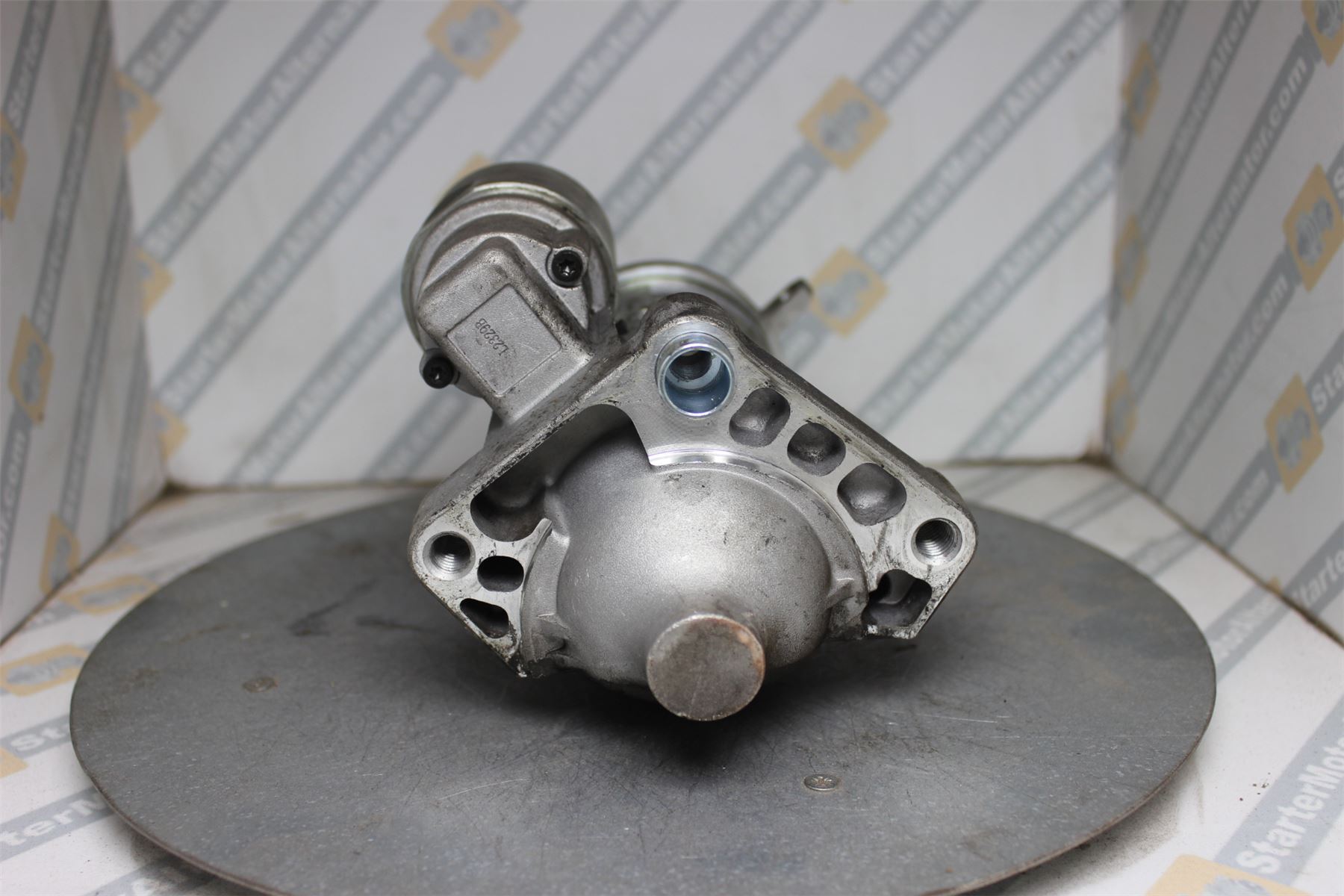 XIY3813 Starter Motor For Volvo