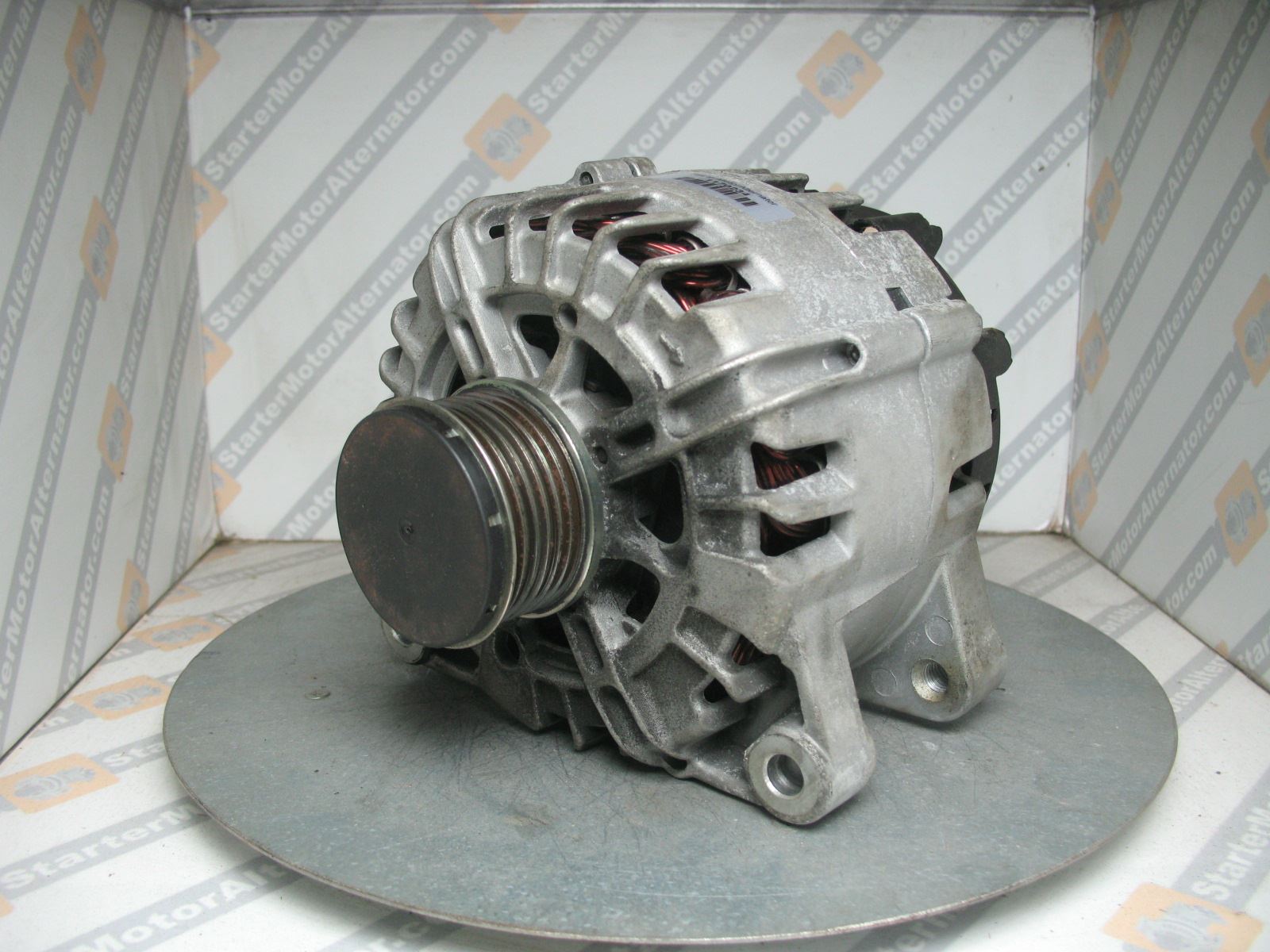 XIC2033 Alternator For Citroen / DS / Fiat / Mitsubishi / Peugeot