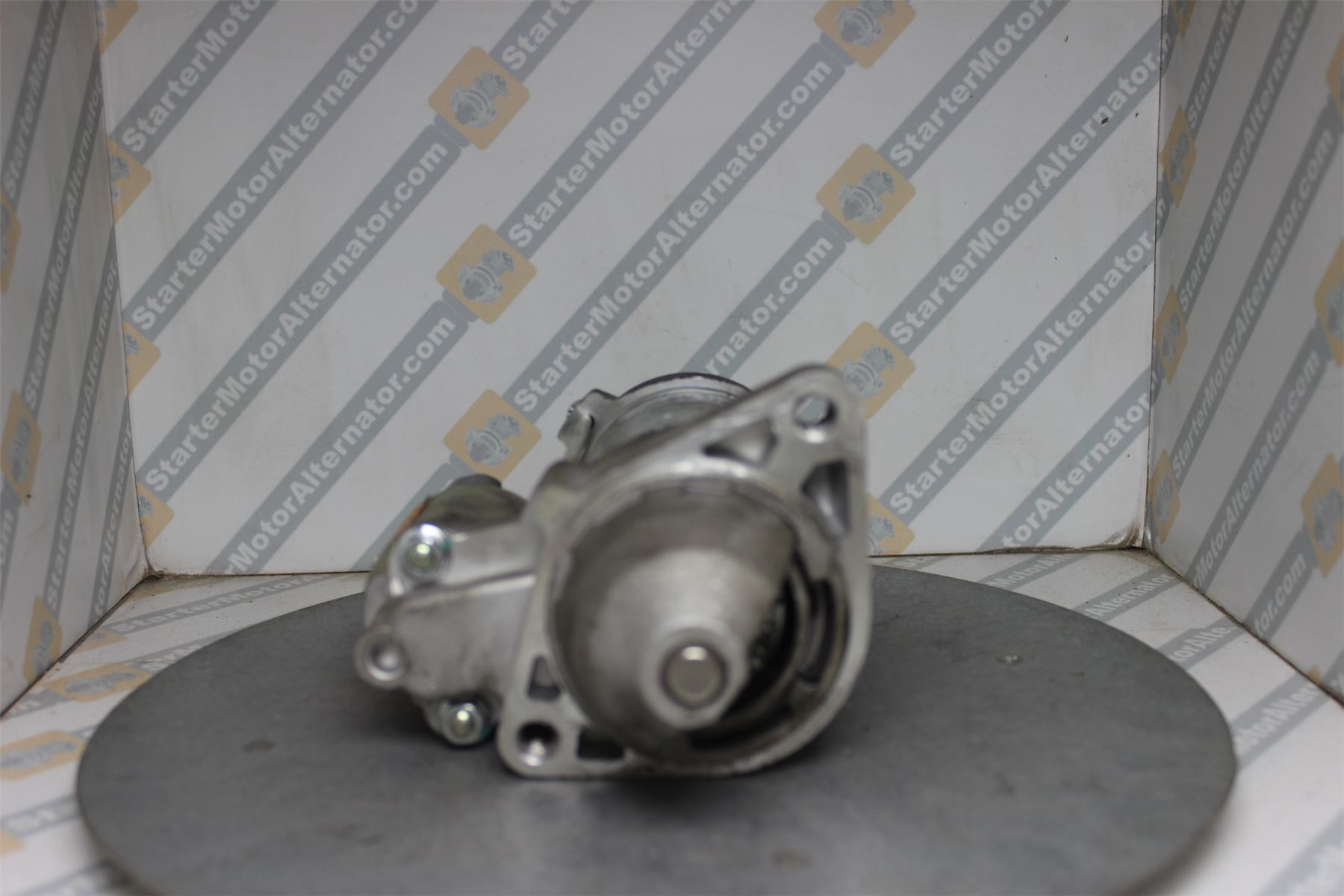 XIY2487 Starter Motor For Mercedes Benz