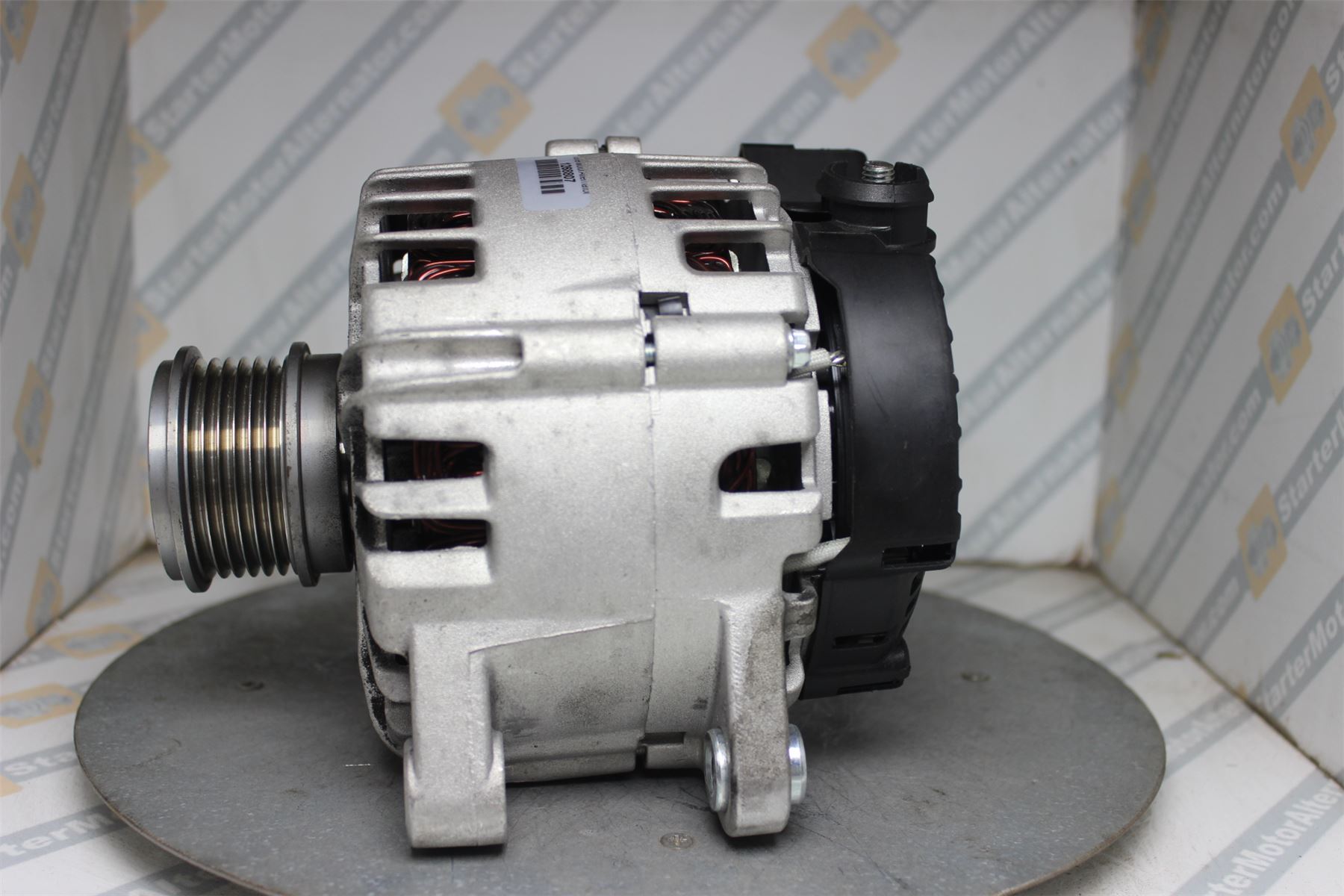 XIG1599 Alternator For Ford