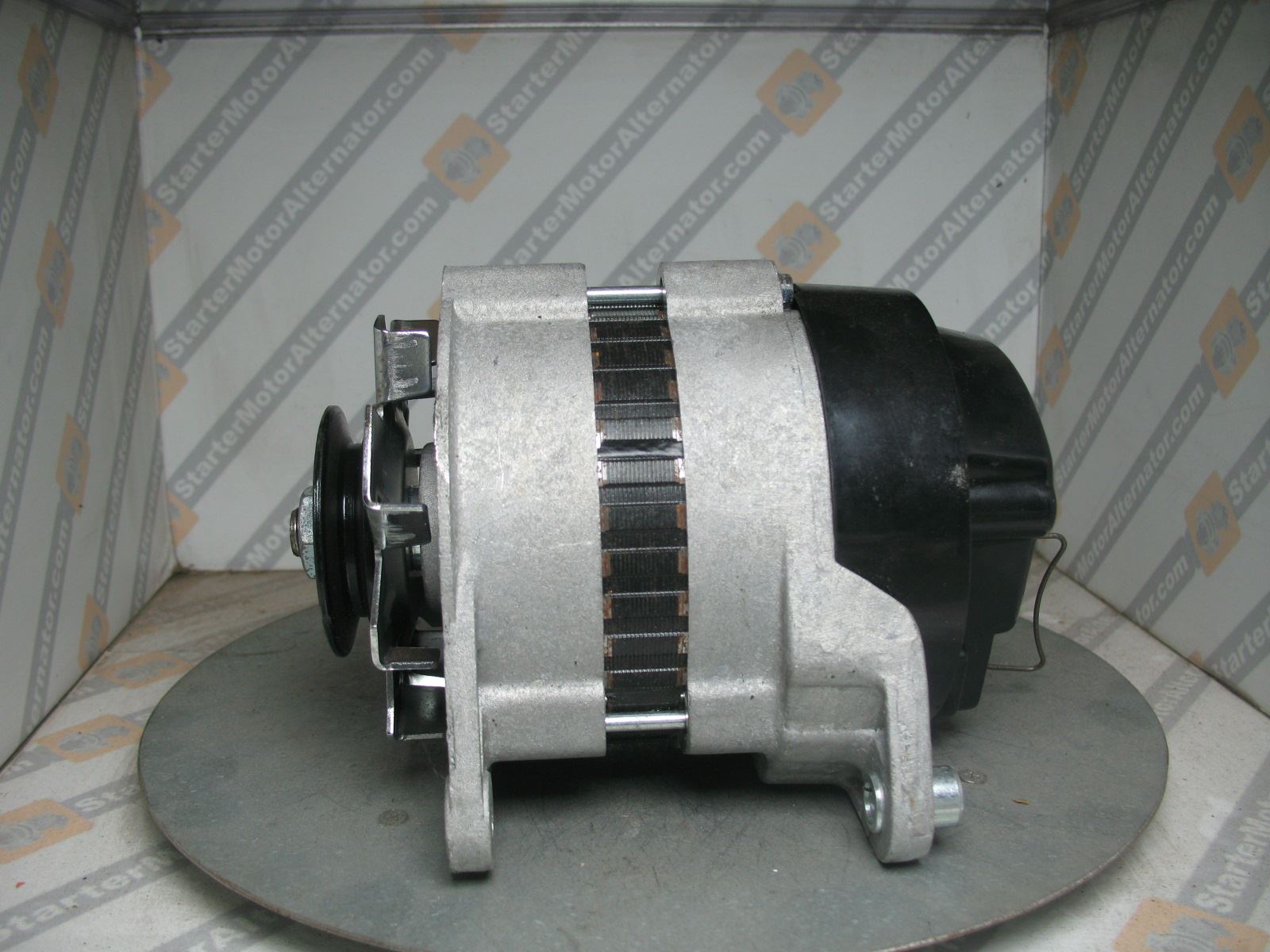 XIA1100 Alternator For BLMC Austin / BLMC Morris / Deutz / Ford / Ford Truck/Tractor / JCB / Land Rover / LDV / Leyland / MG / Morgan / Reliant / Rover / Triumph