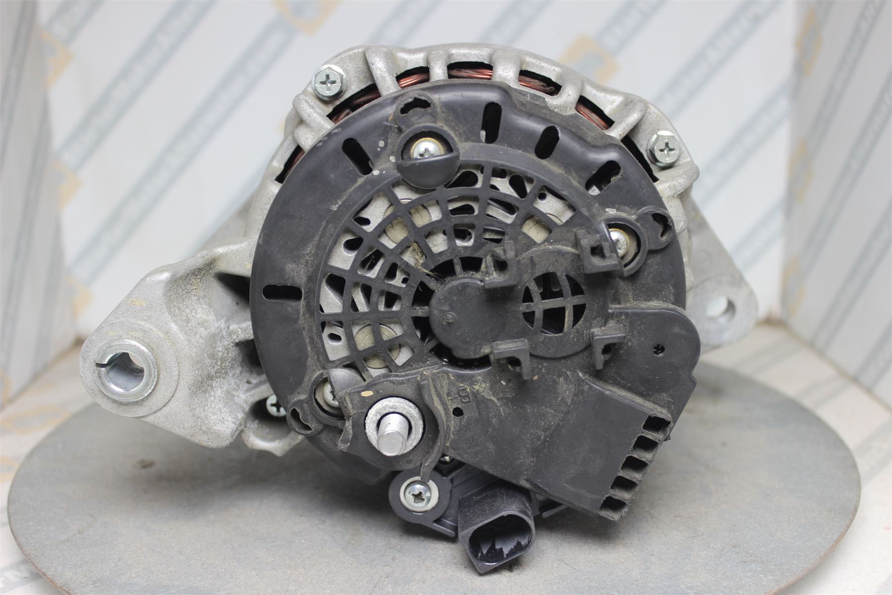 XIK4547 Alternator For Iveco