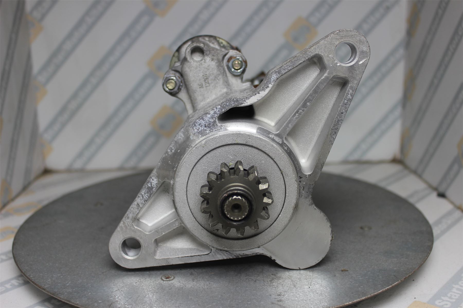 XIX1319 Starter Motor For Jaguar/Daimler / Land Rover