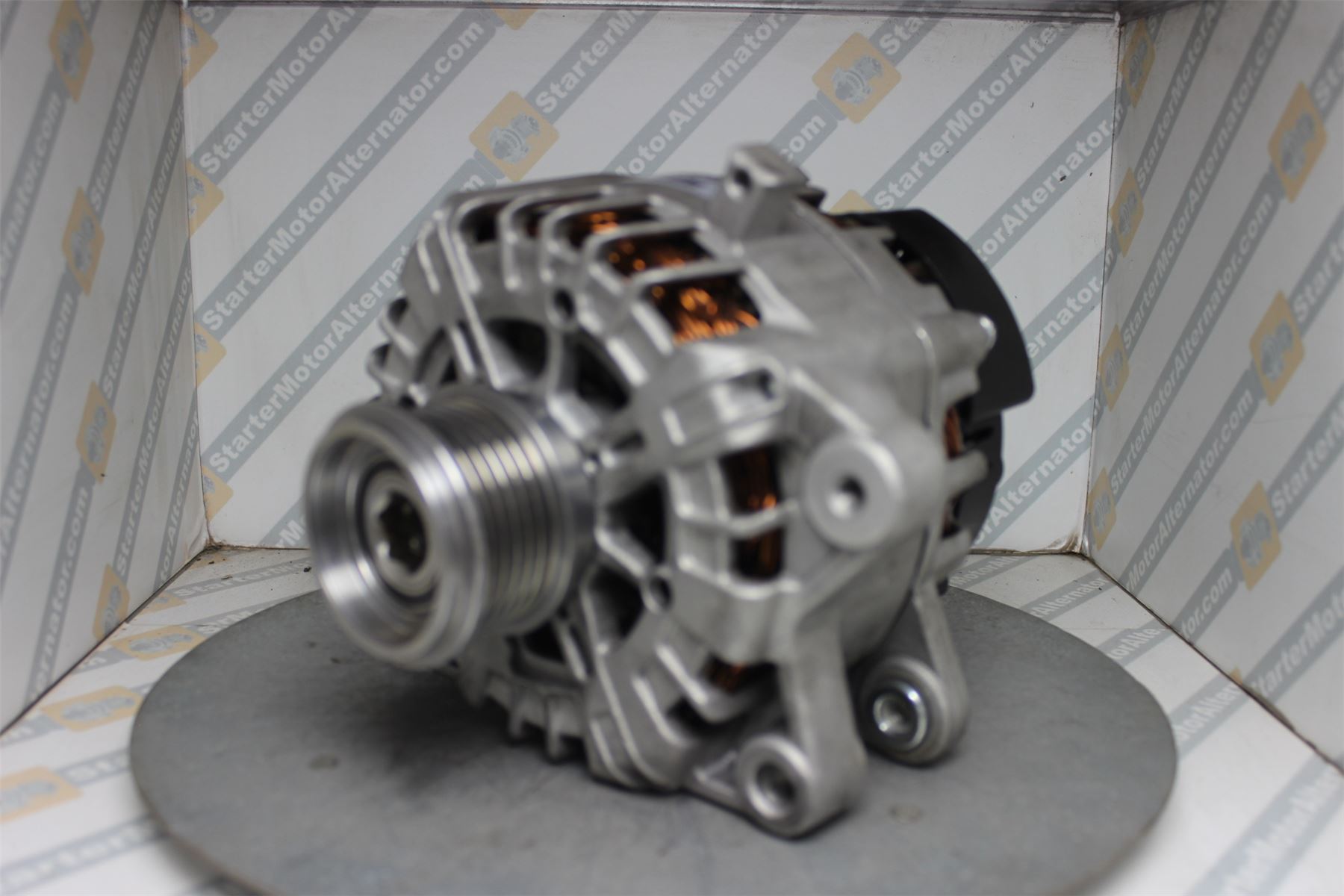 XIG1578 Alternator For Ford