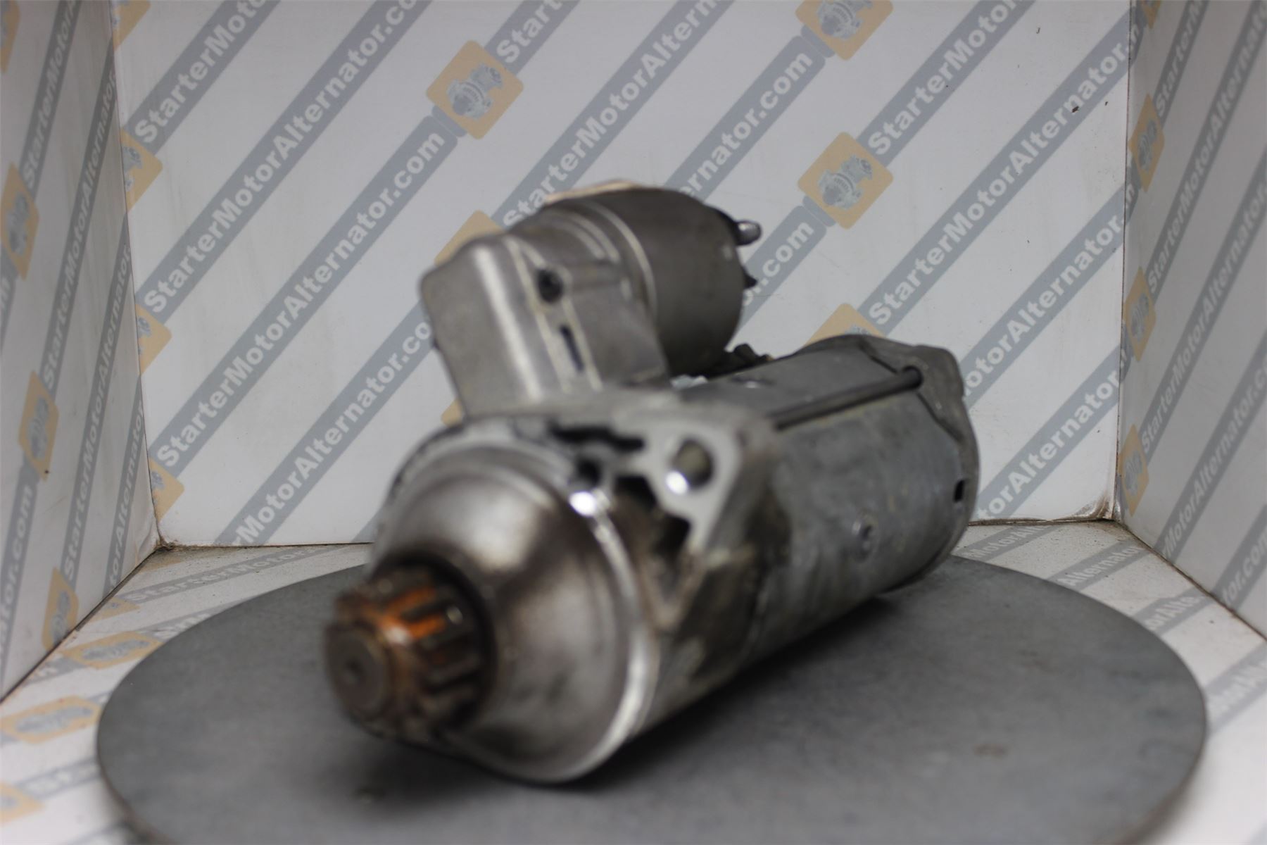 XIY2474 Starter Motor For Audi / Seat / Skoda / Volkswagen